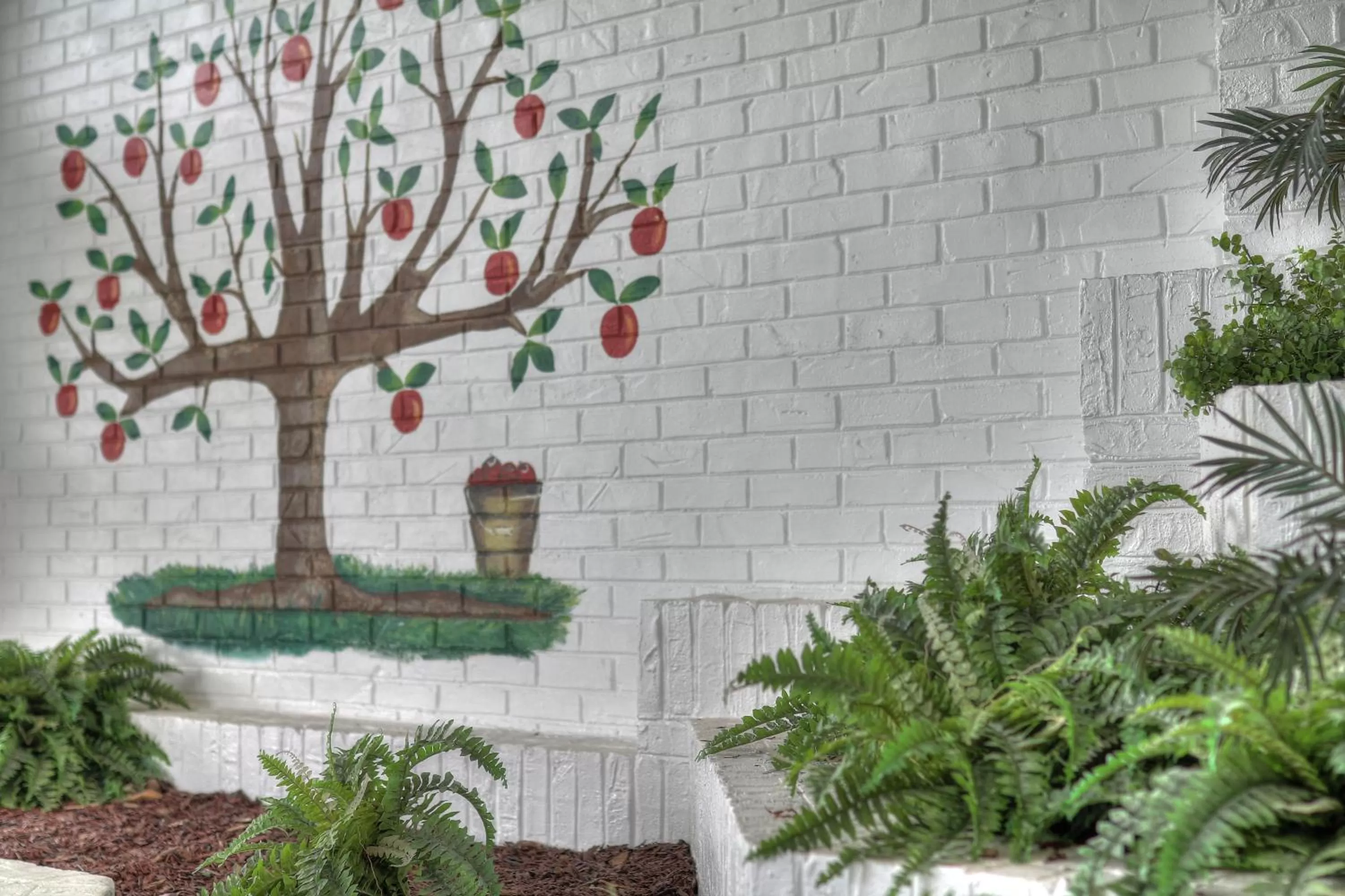 Decorative detail in The Inn at Apple Valley, an Ascend Collection Hotel