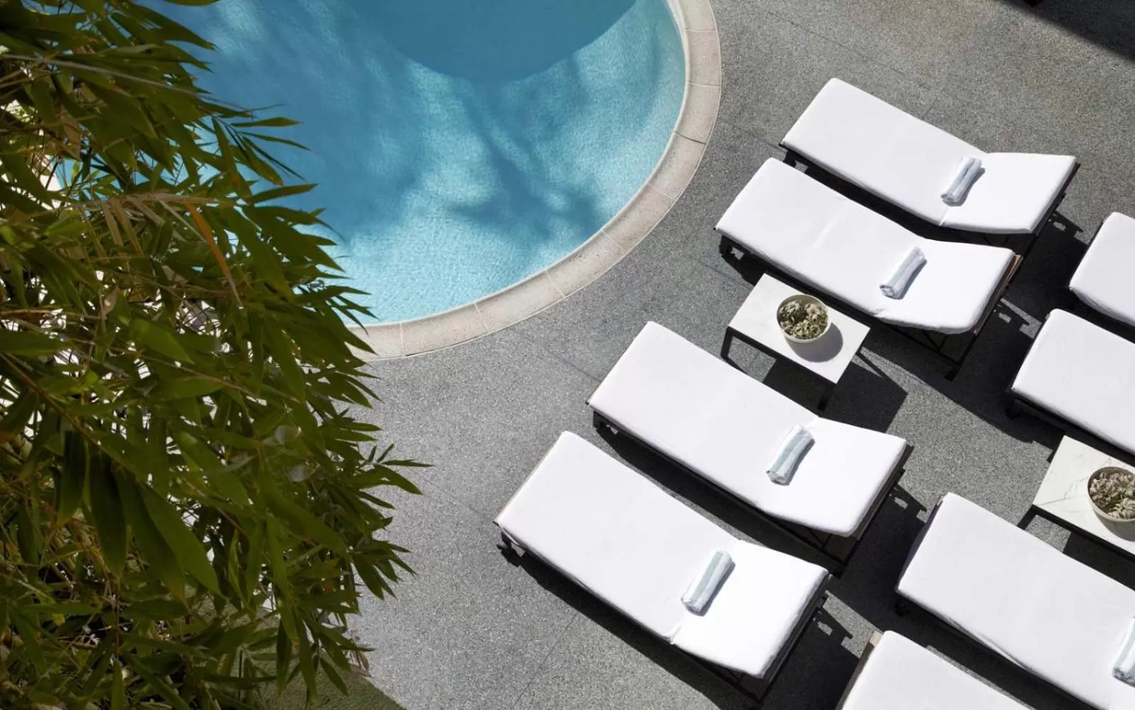 Bird's eye view in Avalon Hotel Beverly Hills, a Member of Design Hotels
