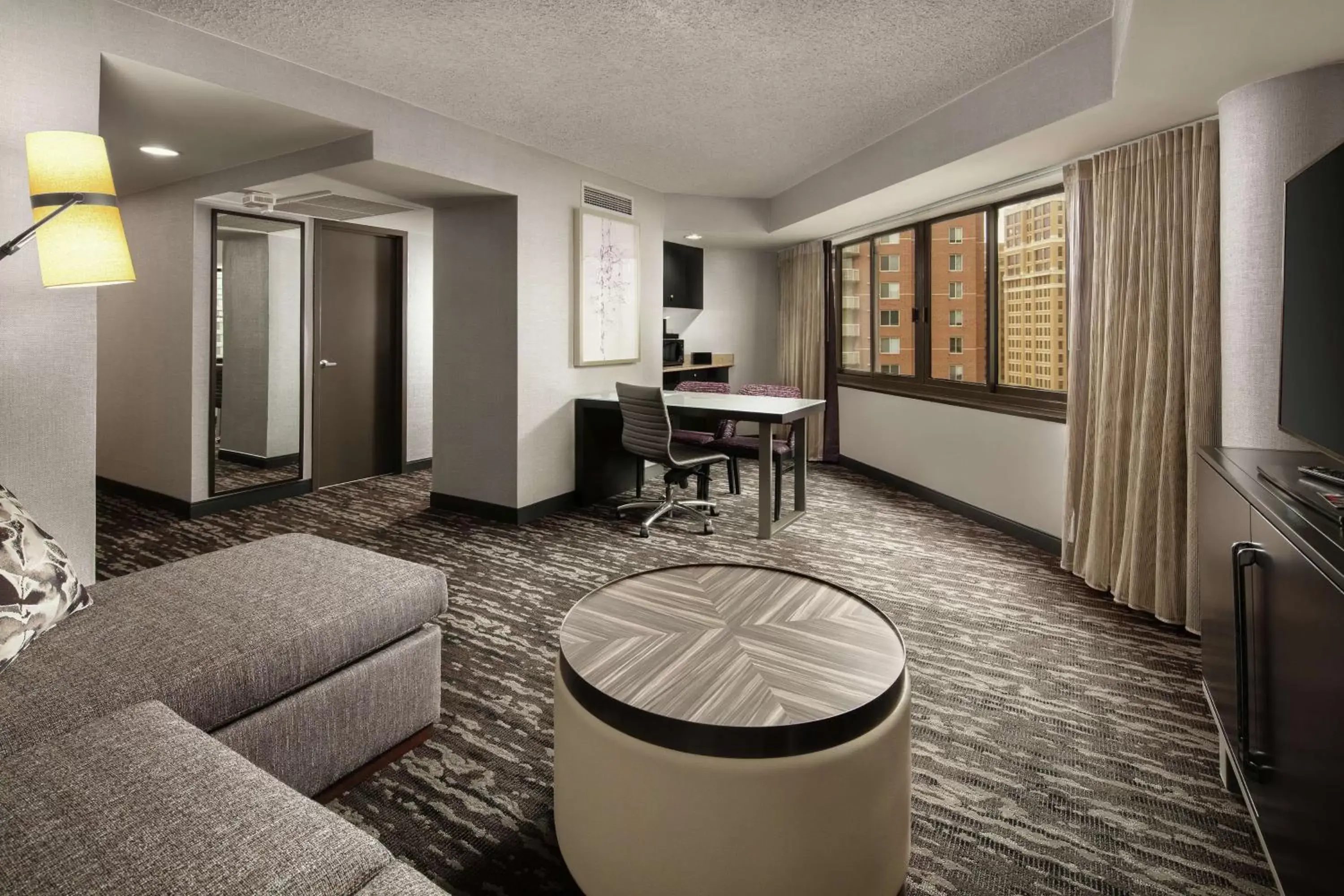 Double Premium Suite - Mobility/Hearing Accessible/Bath Tub/Non-Smoking in Embassy Suites by Hilton Crystal City National Airport Double Premium Suite - Mobility/Hearing Accessible/Bath Tub/Non-Smoking in Embassy Suites by Hilton Crystal City National Airport