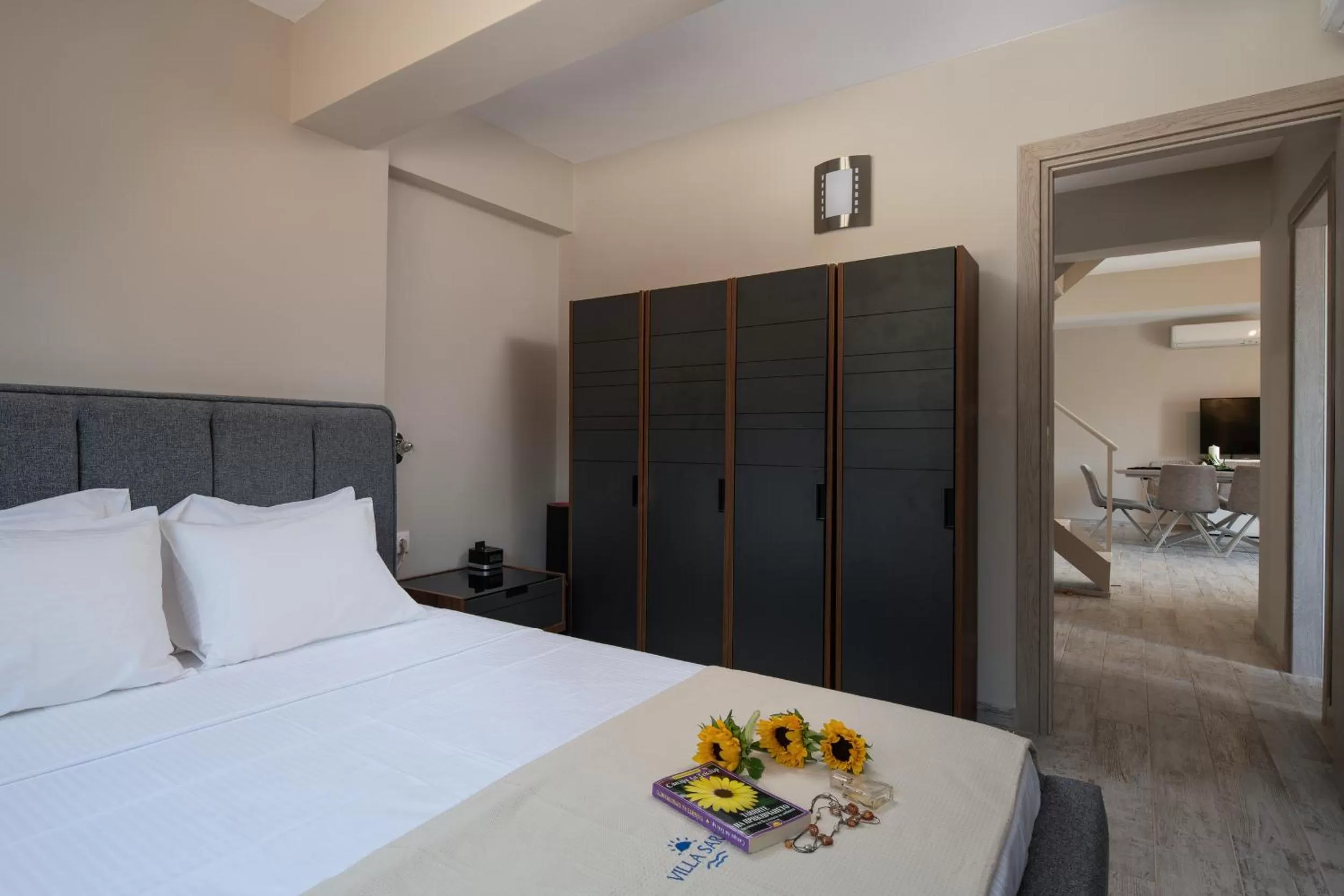 Bedroom, Bed in Villa Sara