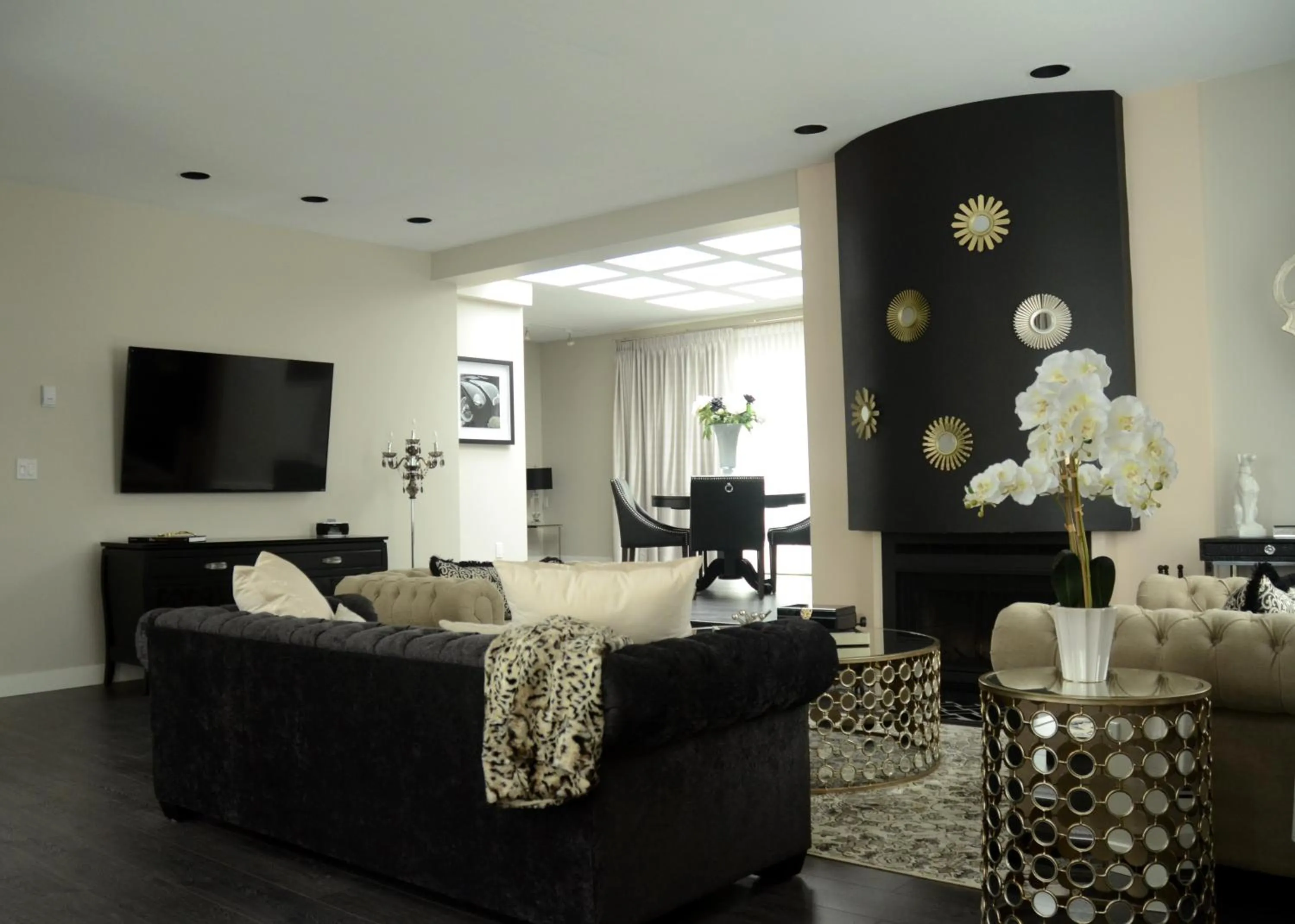Bathroom in Rosellen Suites at Stanley Park