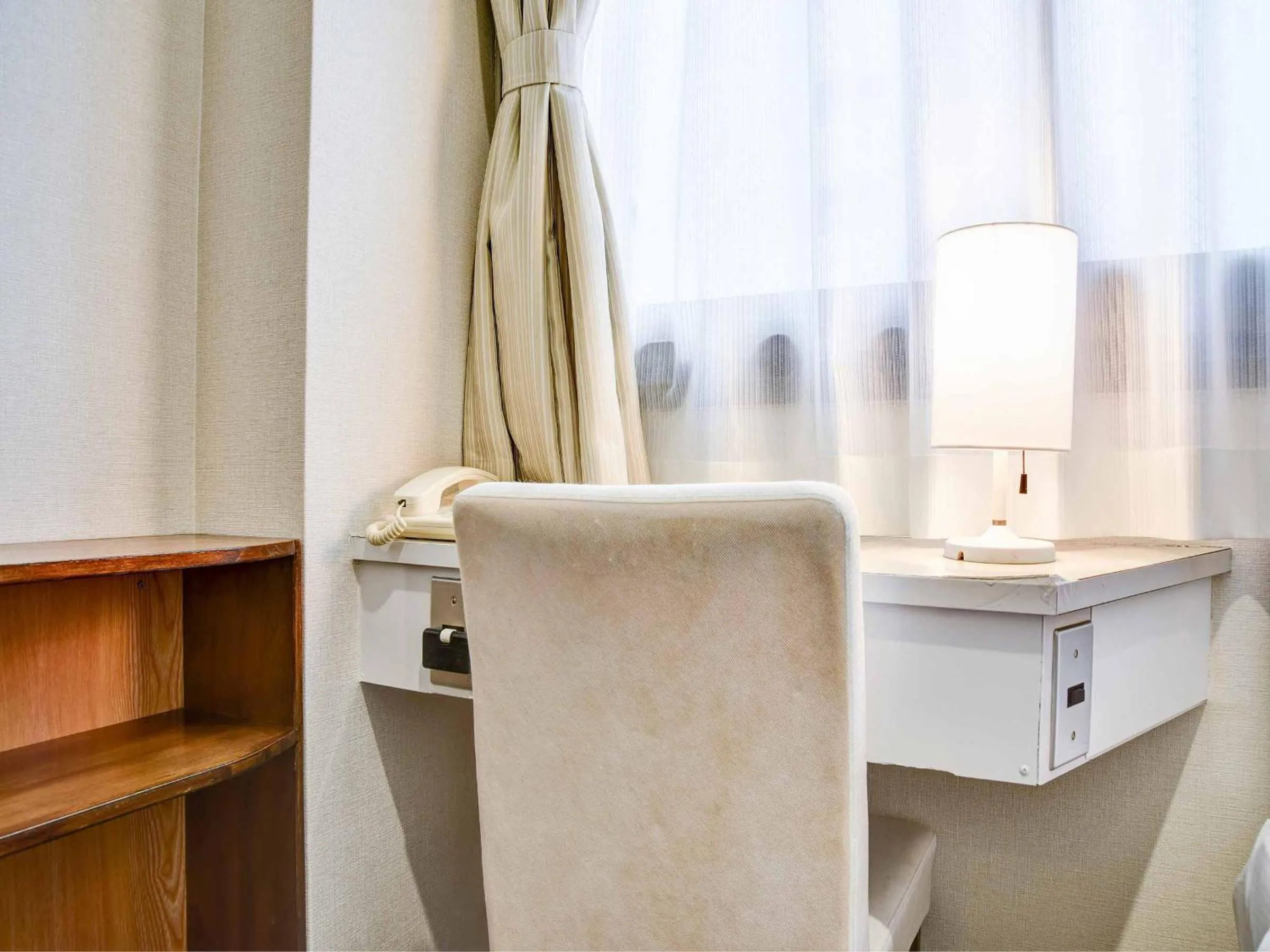 Photo of the whole room in Hotel Crane Tachibana