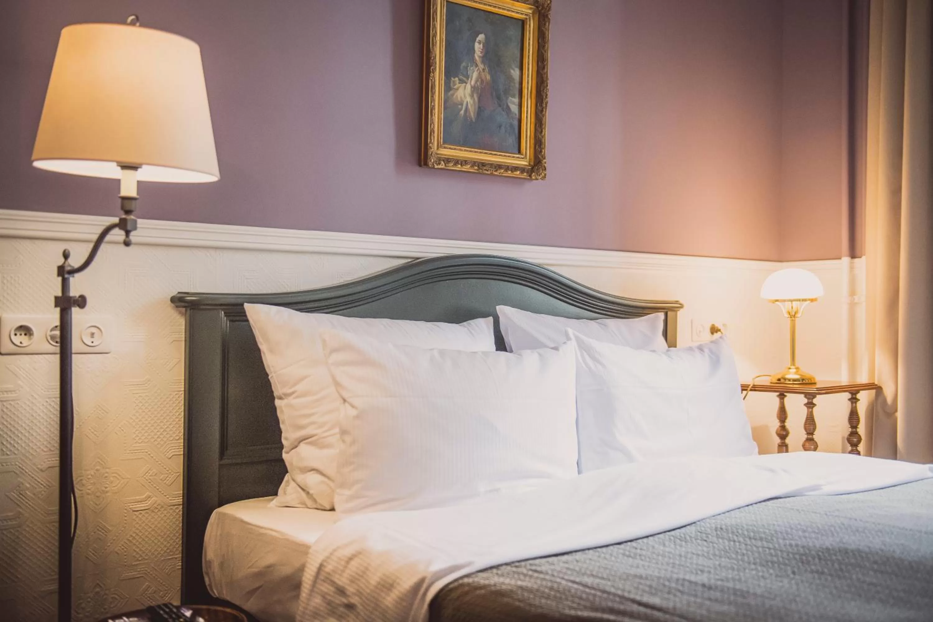 Bed in HENRI Hotel Berlin Kurfürstendamm