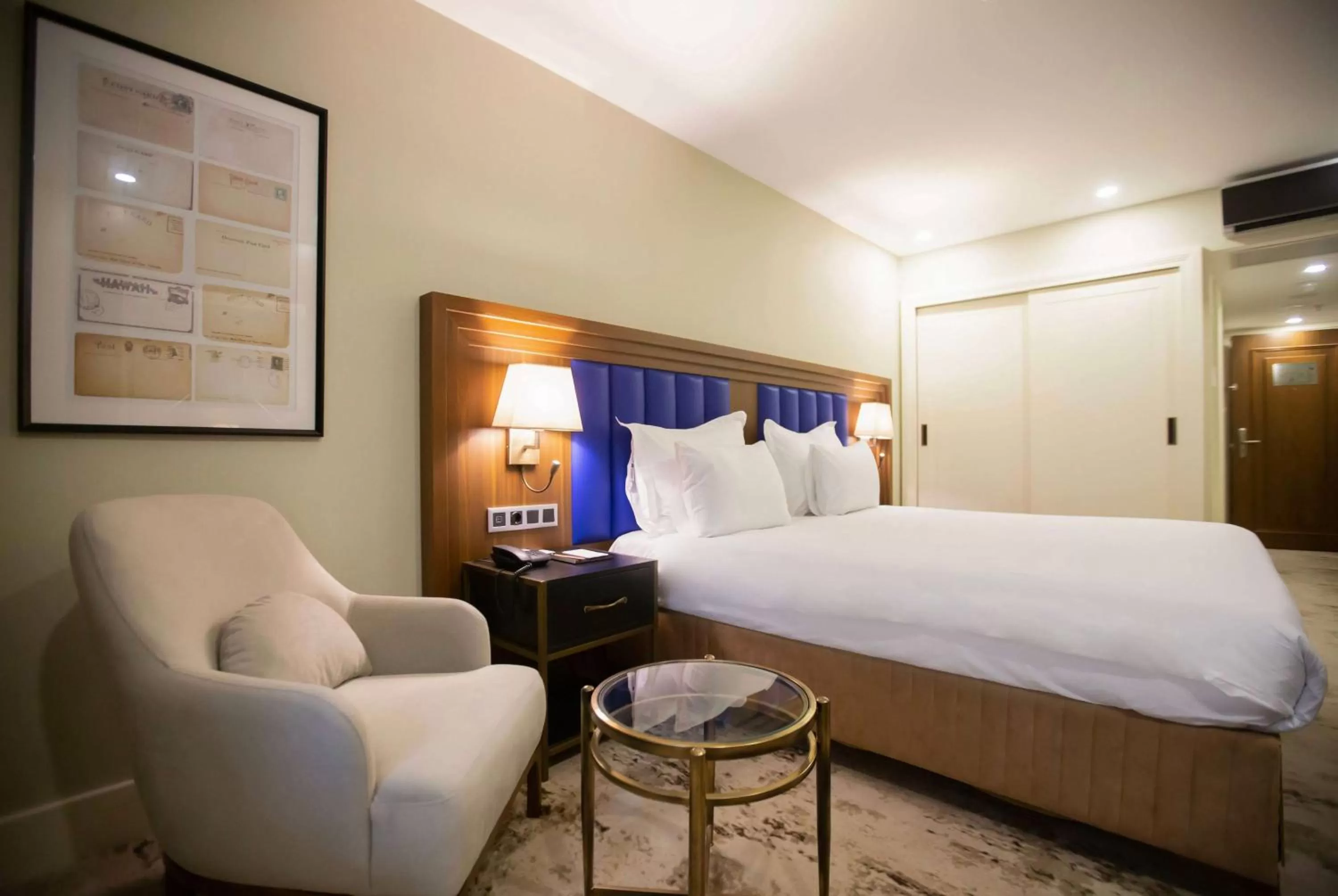 Bed in Ramada Plaza Sultanahmet