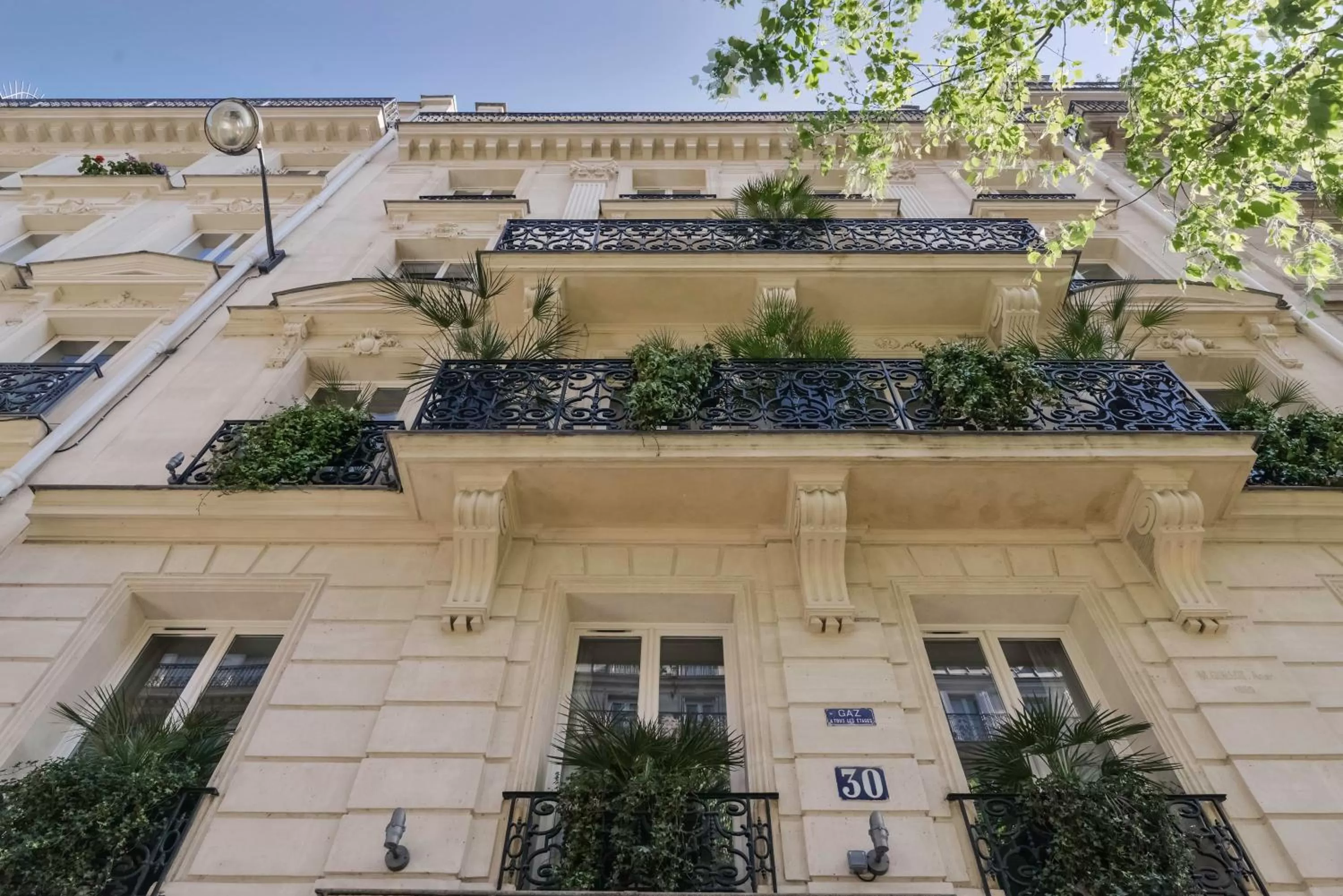 Property building in Hotel Palm - Astotel