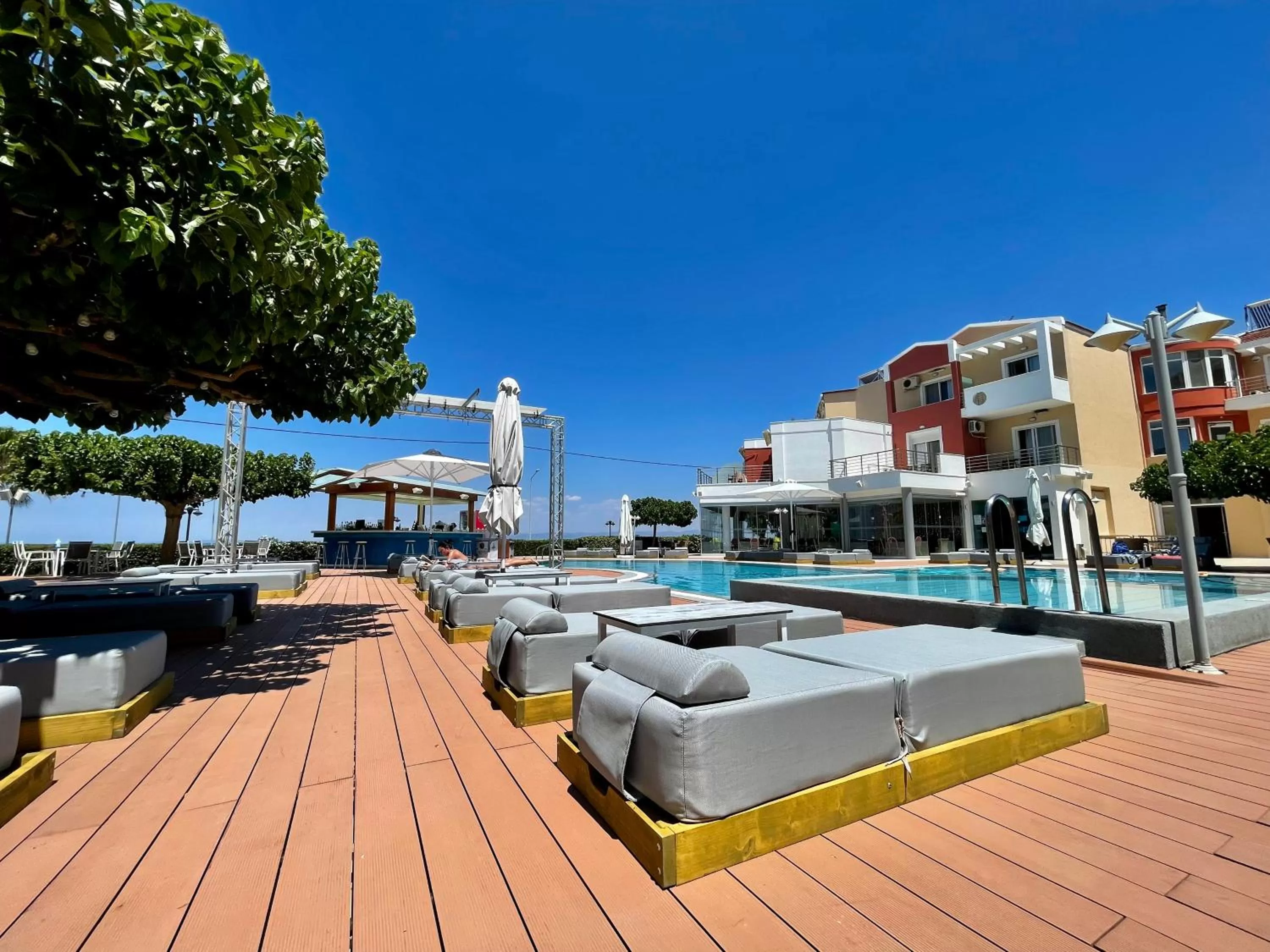 Swimming pool in Heliotrope Hotels