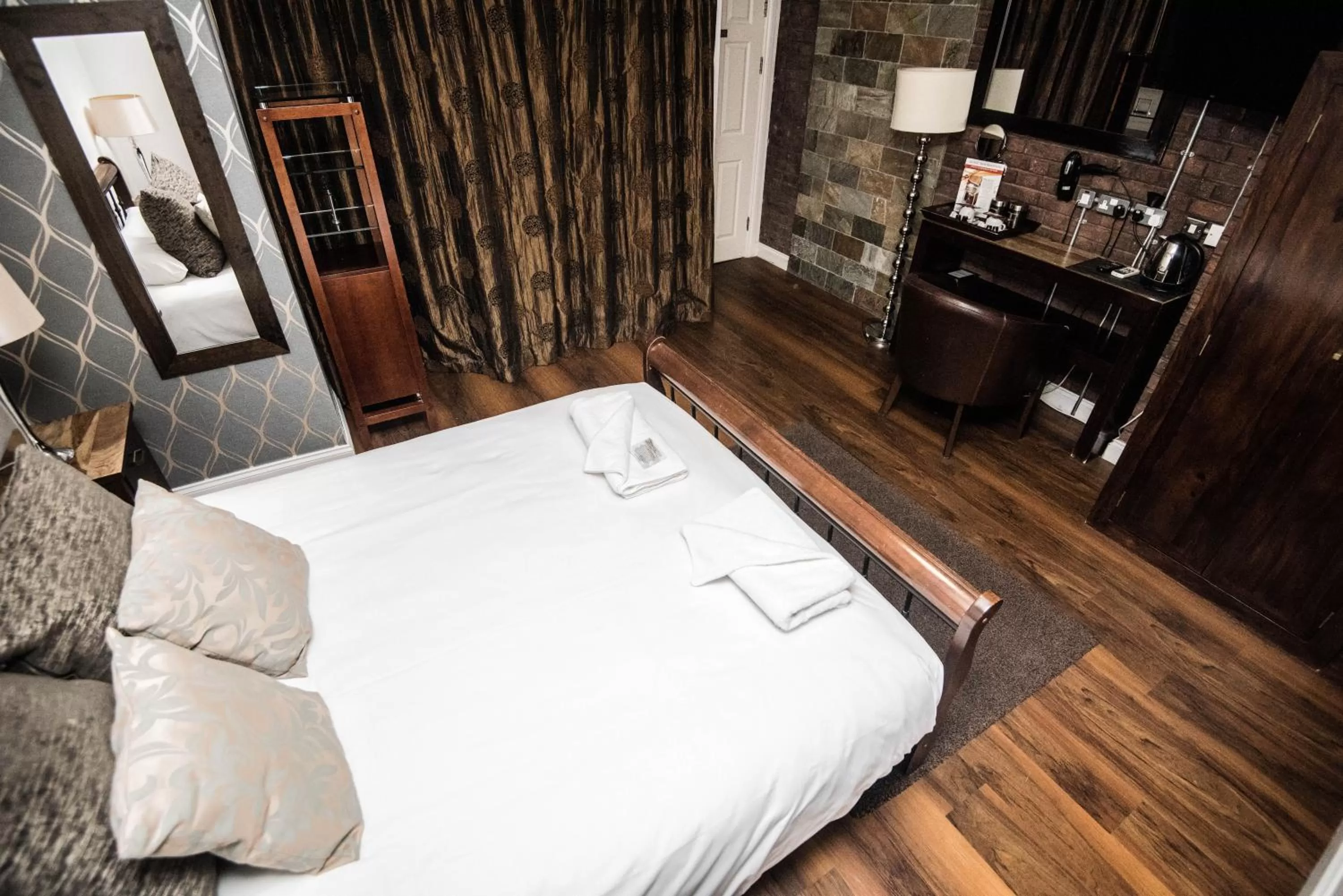 Terrace Suite in Leaside Hotel