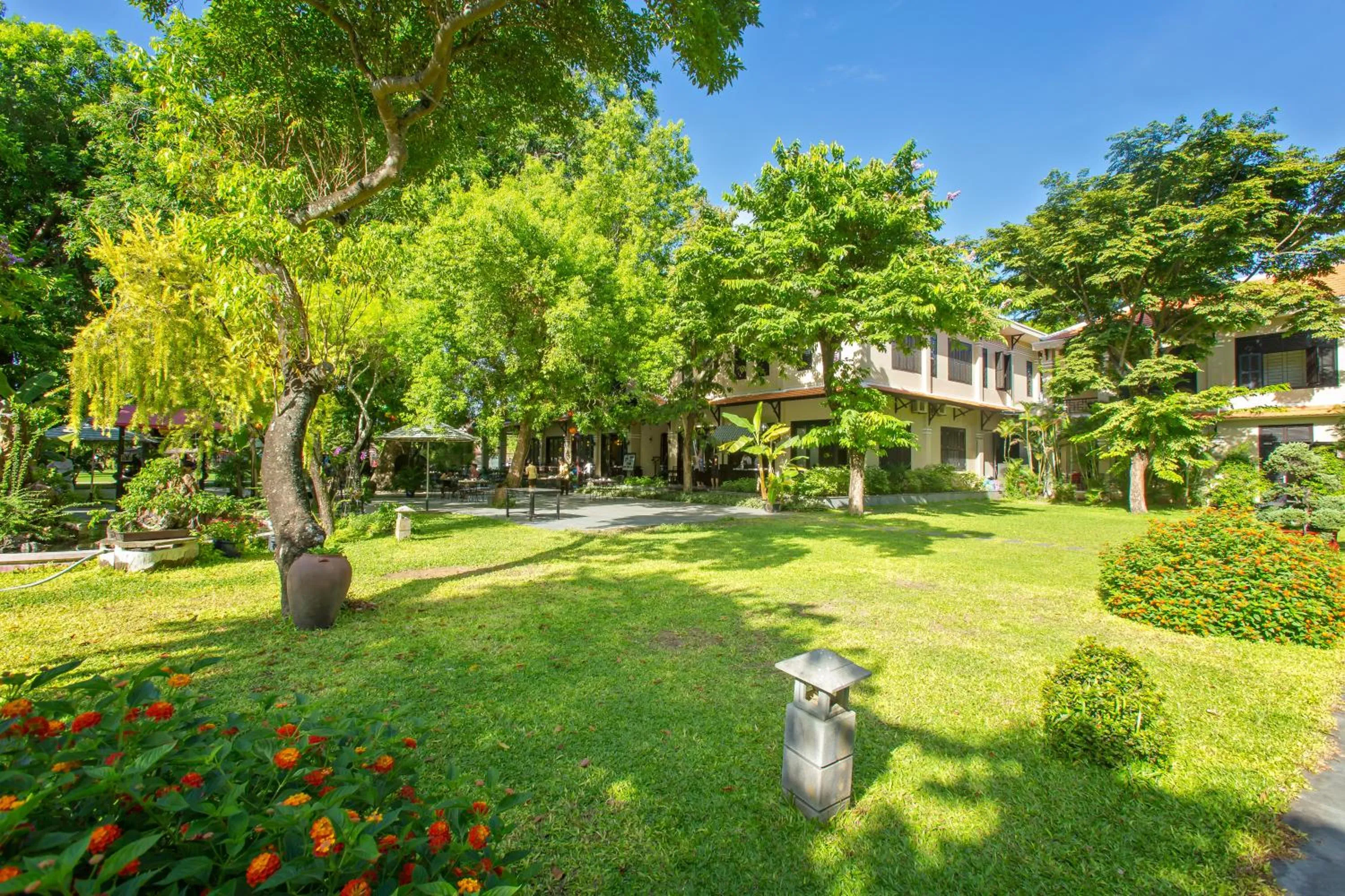 Garden view in HOI AN HISTORIC HOTEL
