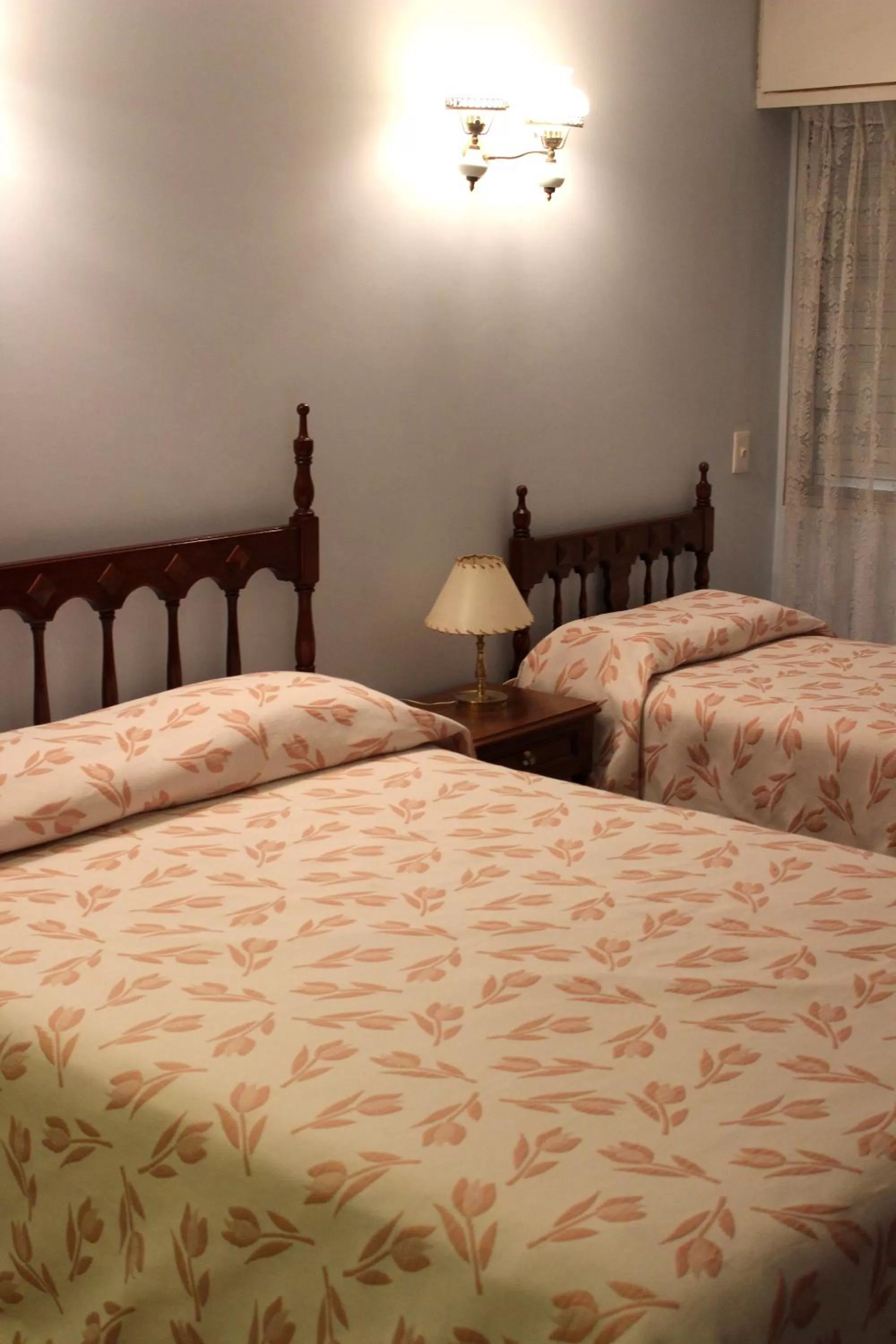 Bed in Hotel Alhambra