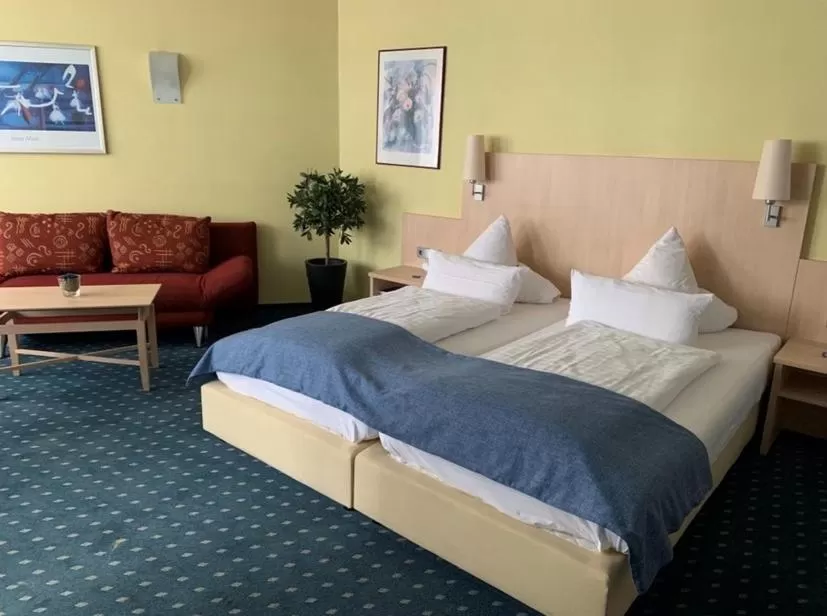 Bed in Hotel Deutsches Haus Lampertheim