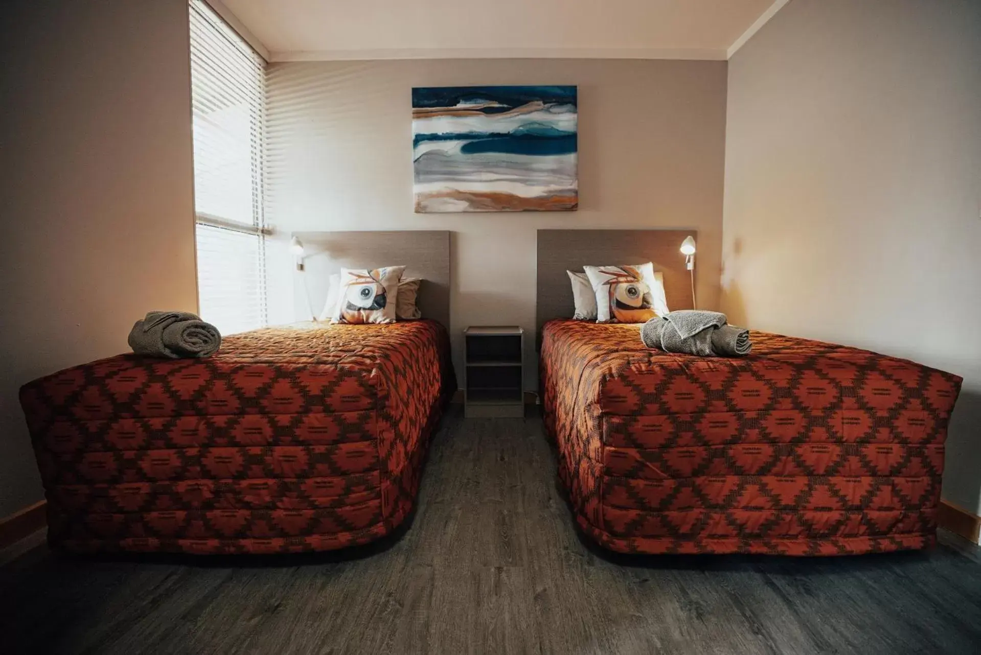 Premium Twin Room in Seasons Hotel Newman Premium Twin Room in Seasons Hotel Newman