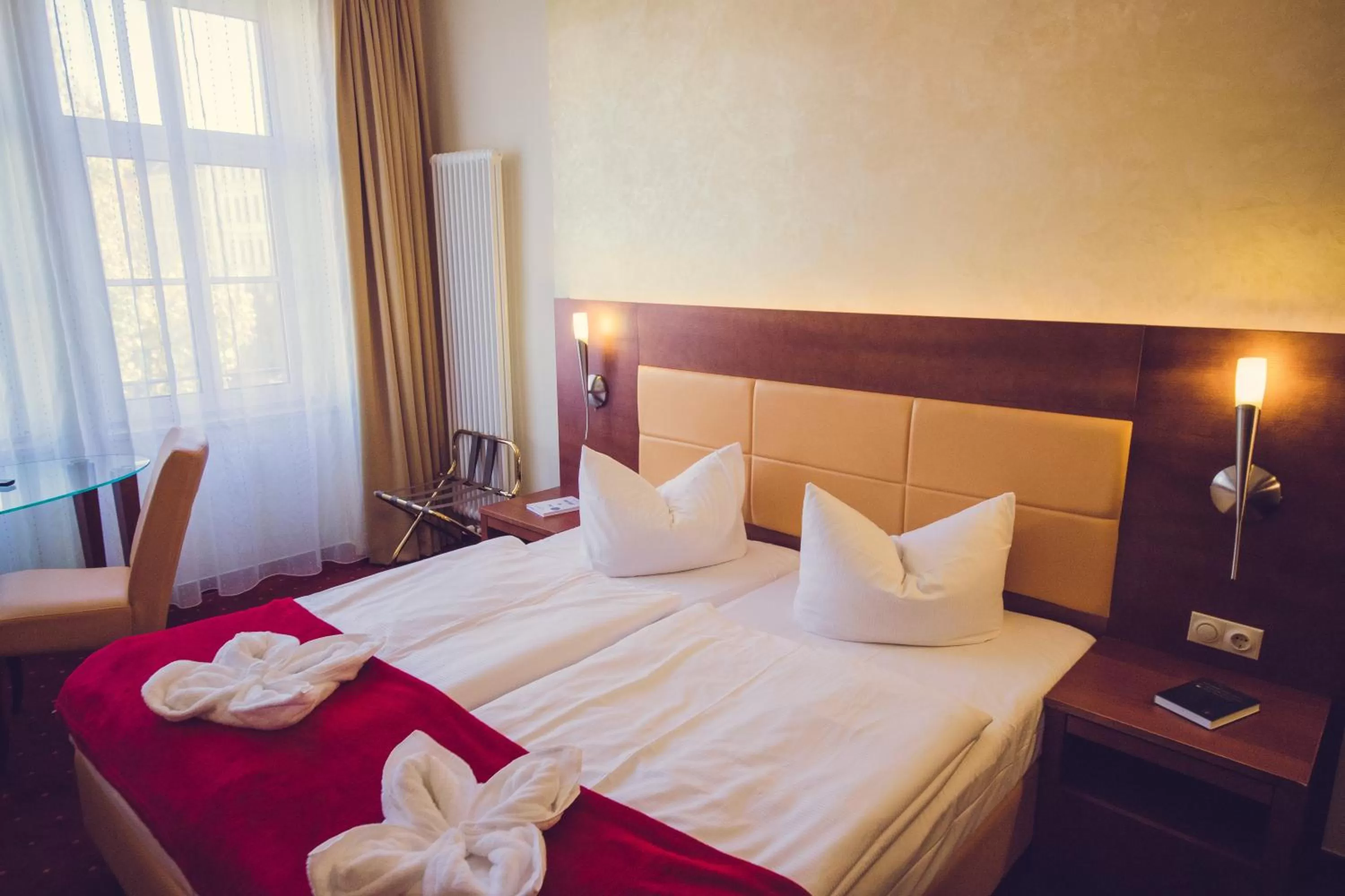 Photo of the whole room, Bed in Hotel Arena City