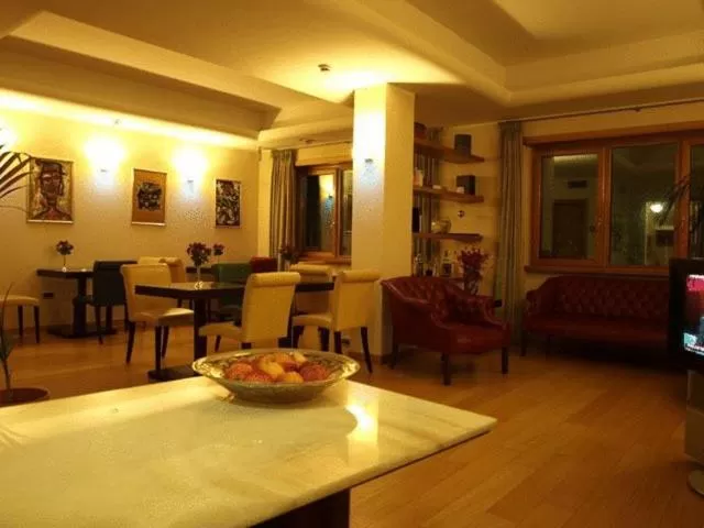 Lobby or reception in Hotel Piazza Marconi