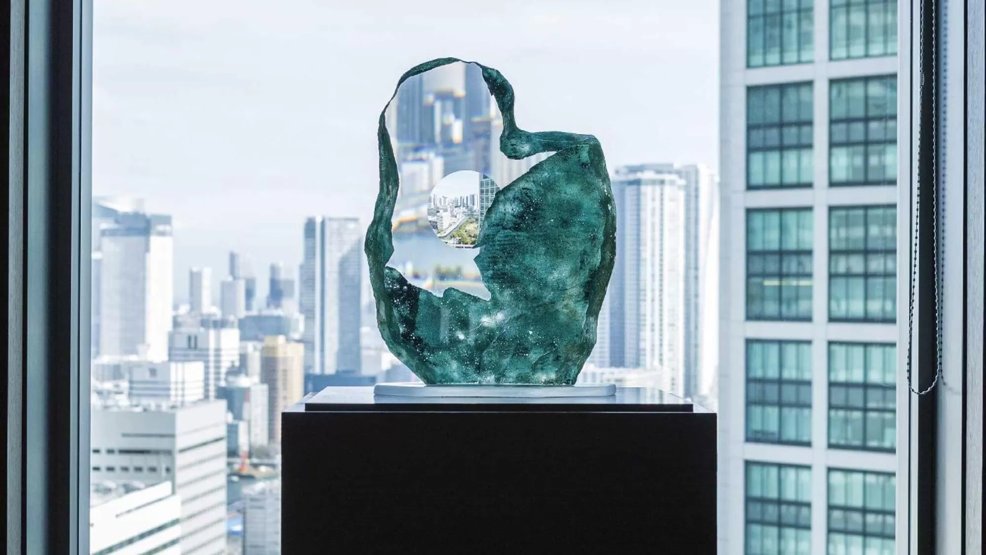 Decorative detail in The Royal Park Hotel Iconic Tokyo Shiodome