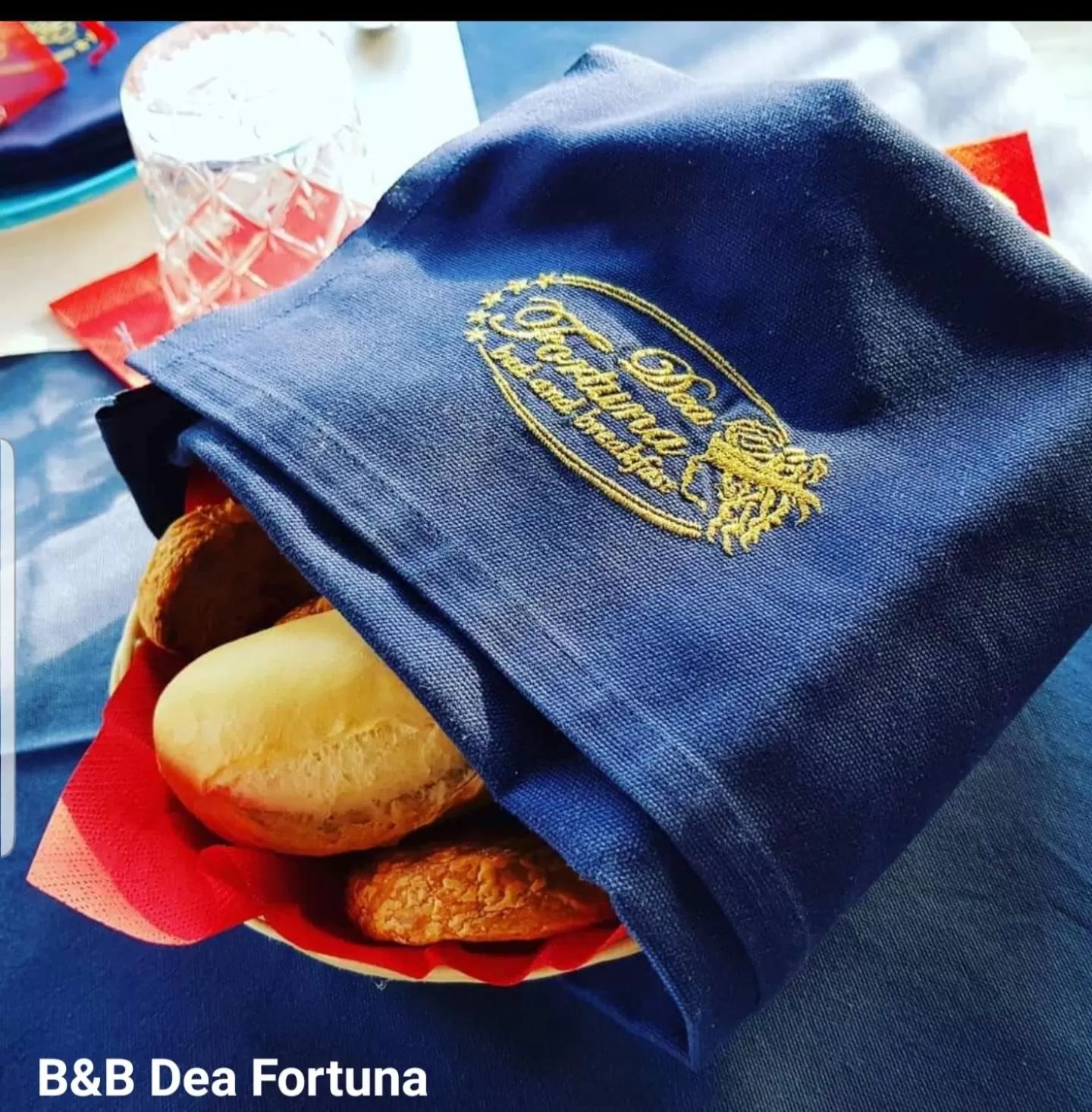 Food and drinks in b&b Dea Fortuna
