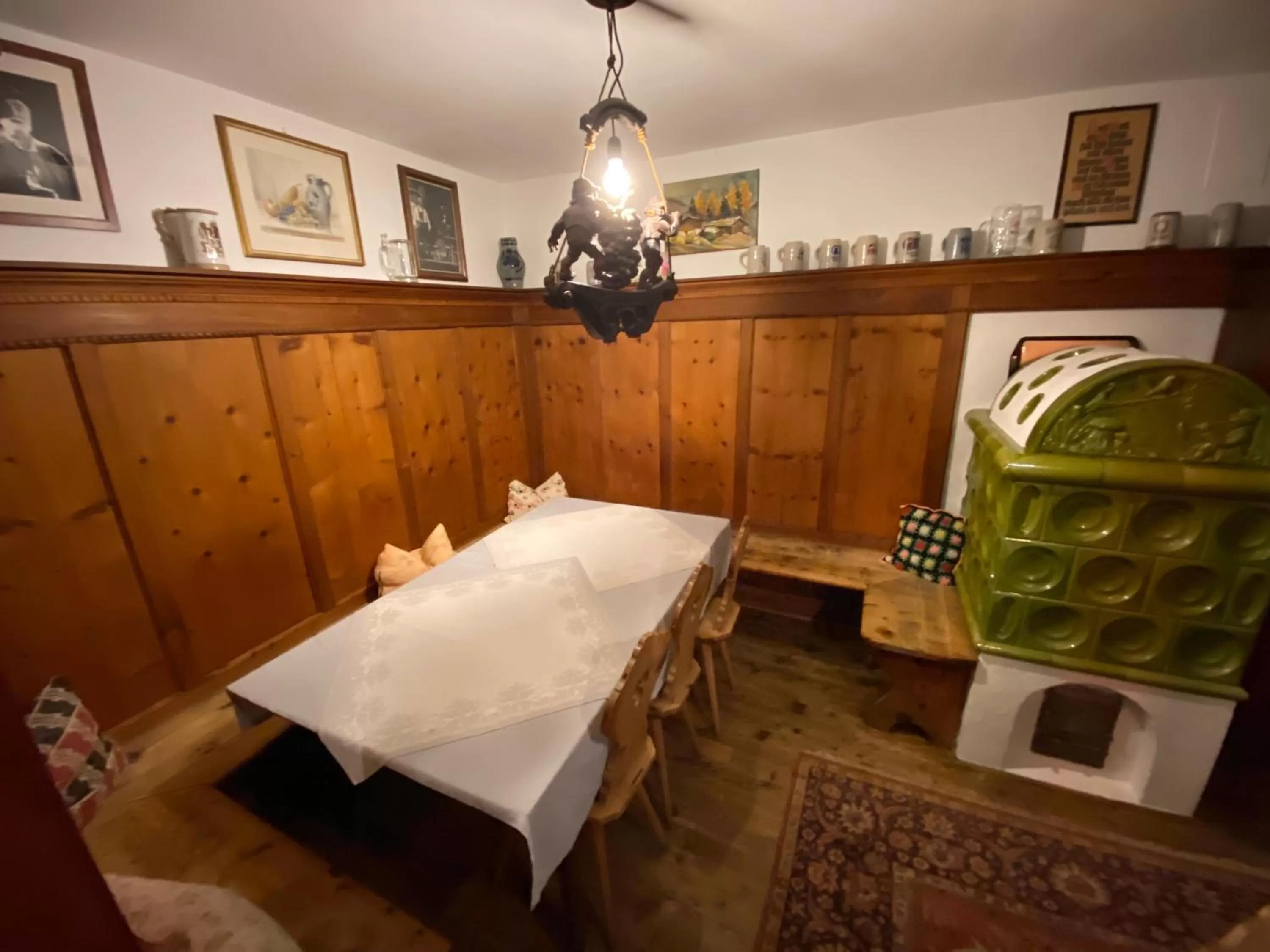 Restaurant/places to eat in Gasthof Albergo Ressmair