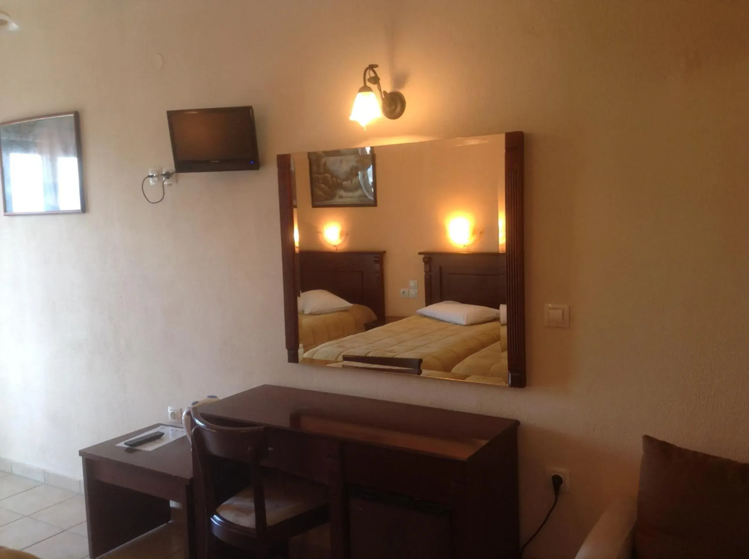 Double or Twin Room in Hotel Kosta Famissi Double or Twin Room in Hotel Kosta Famissi