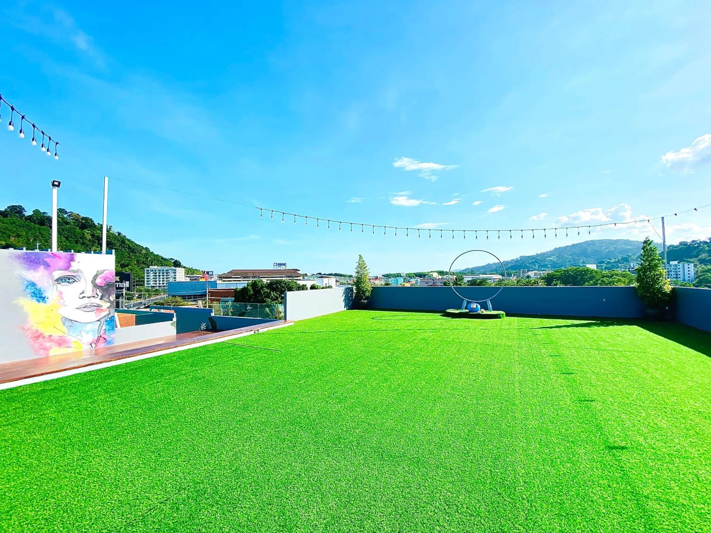 Area and facilities in The Palms Residence - SHA Extra Plus