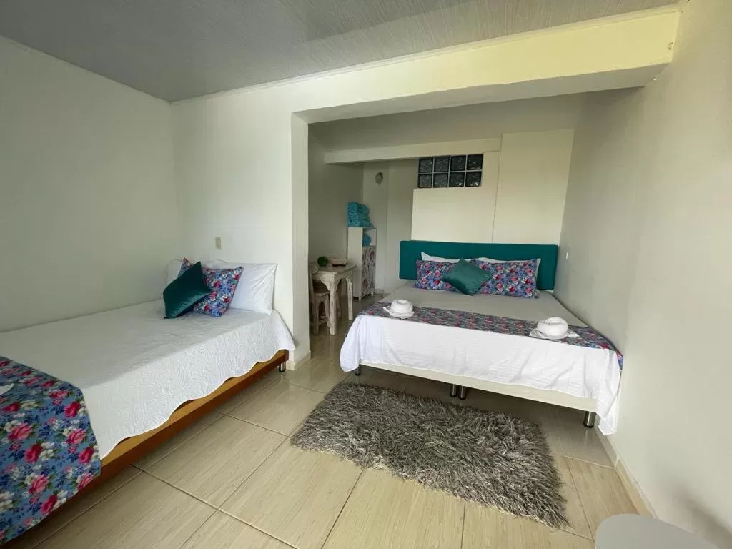 Bed in Paradise Lake Finca Hotel