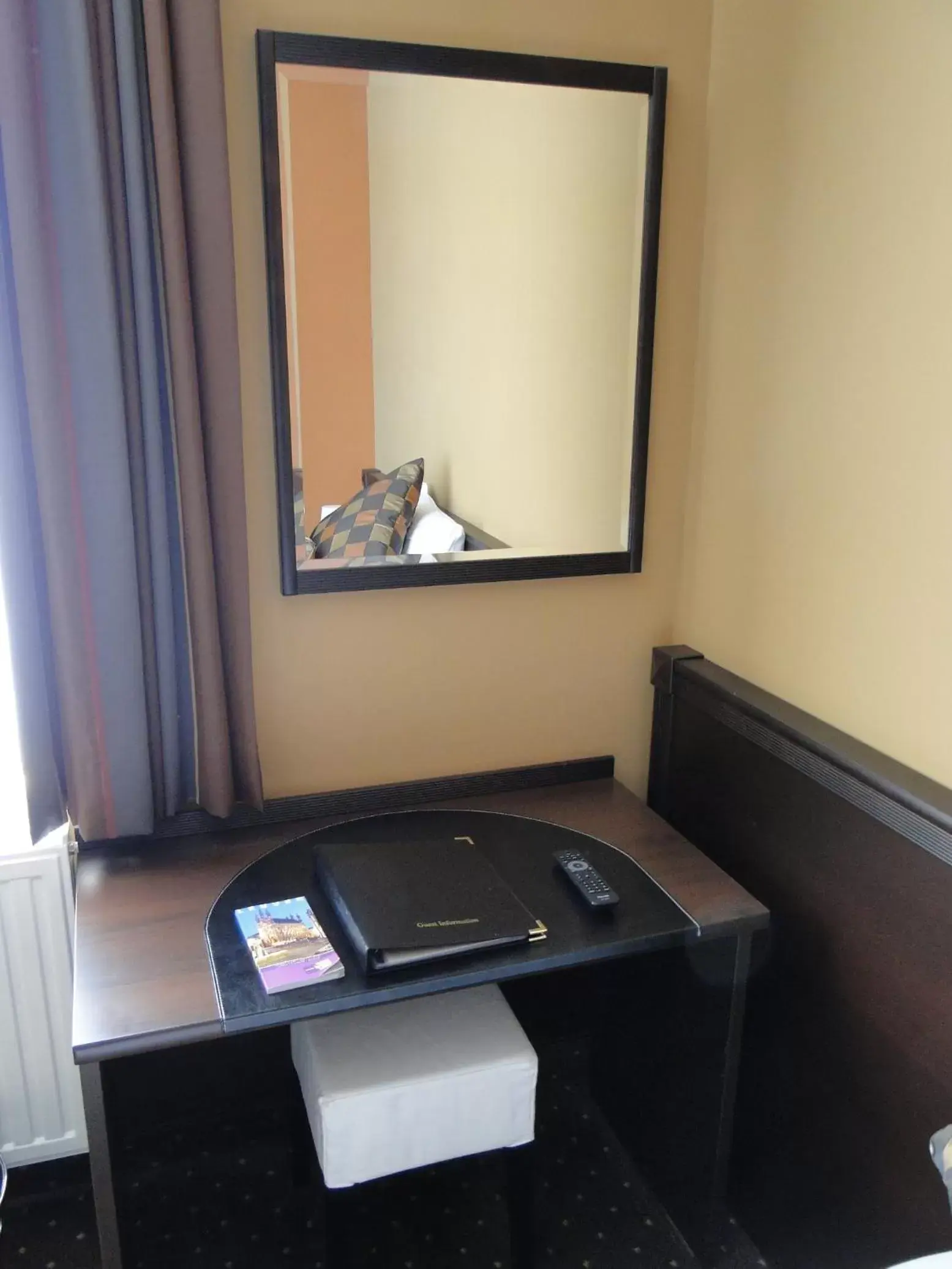 Single Room in Hotel Malon Single Room in Hotel Malon