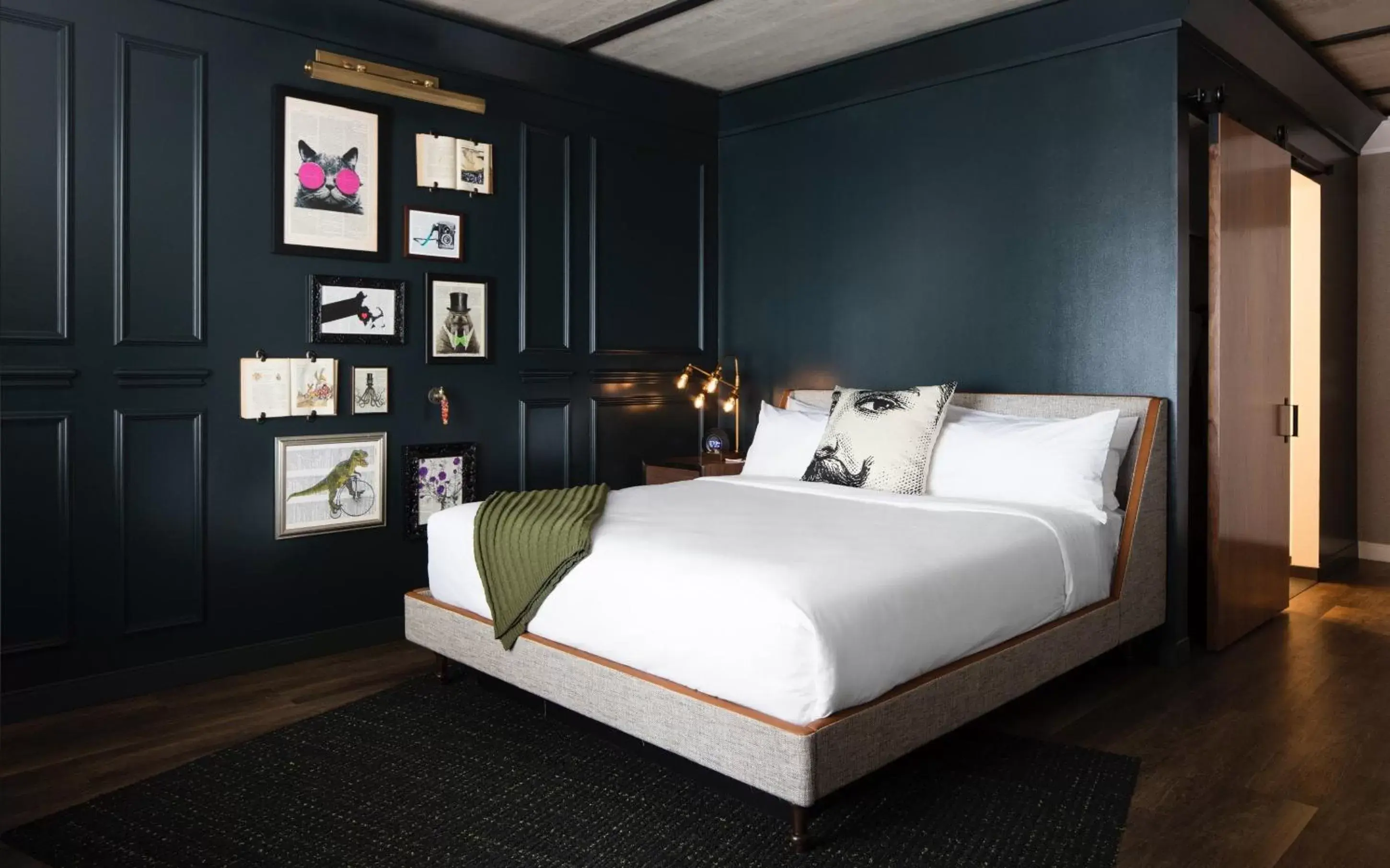 Main Street King in MGM Springfield Main Street King in MGM Springfield