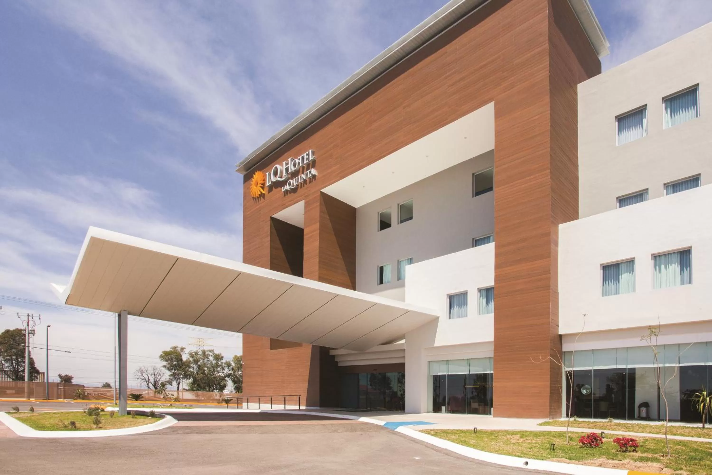 Property building in La Quinta by Wyndham Aguascalientes