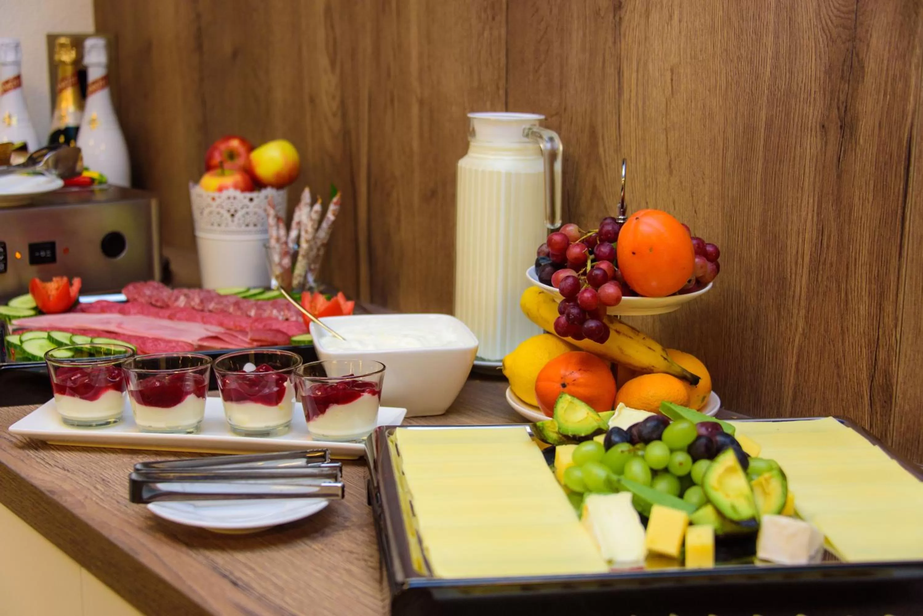 Breakfast in Hotel TwentyFour Living