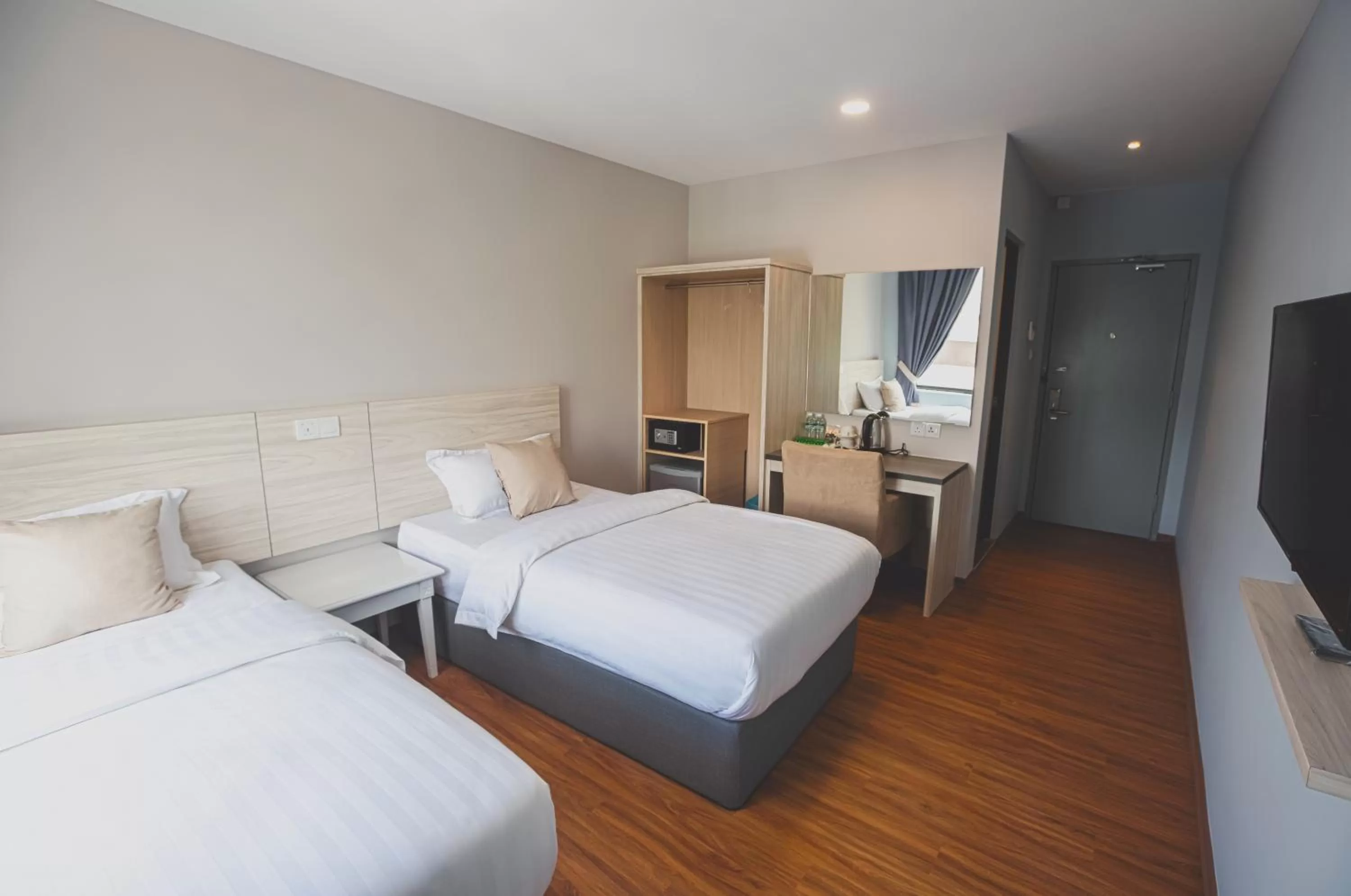 Bedroom, Bed in V3 Hotel & Residence Seri Alam