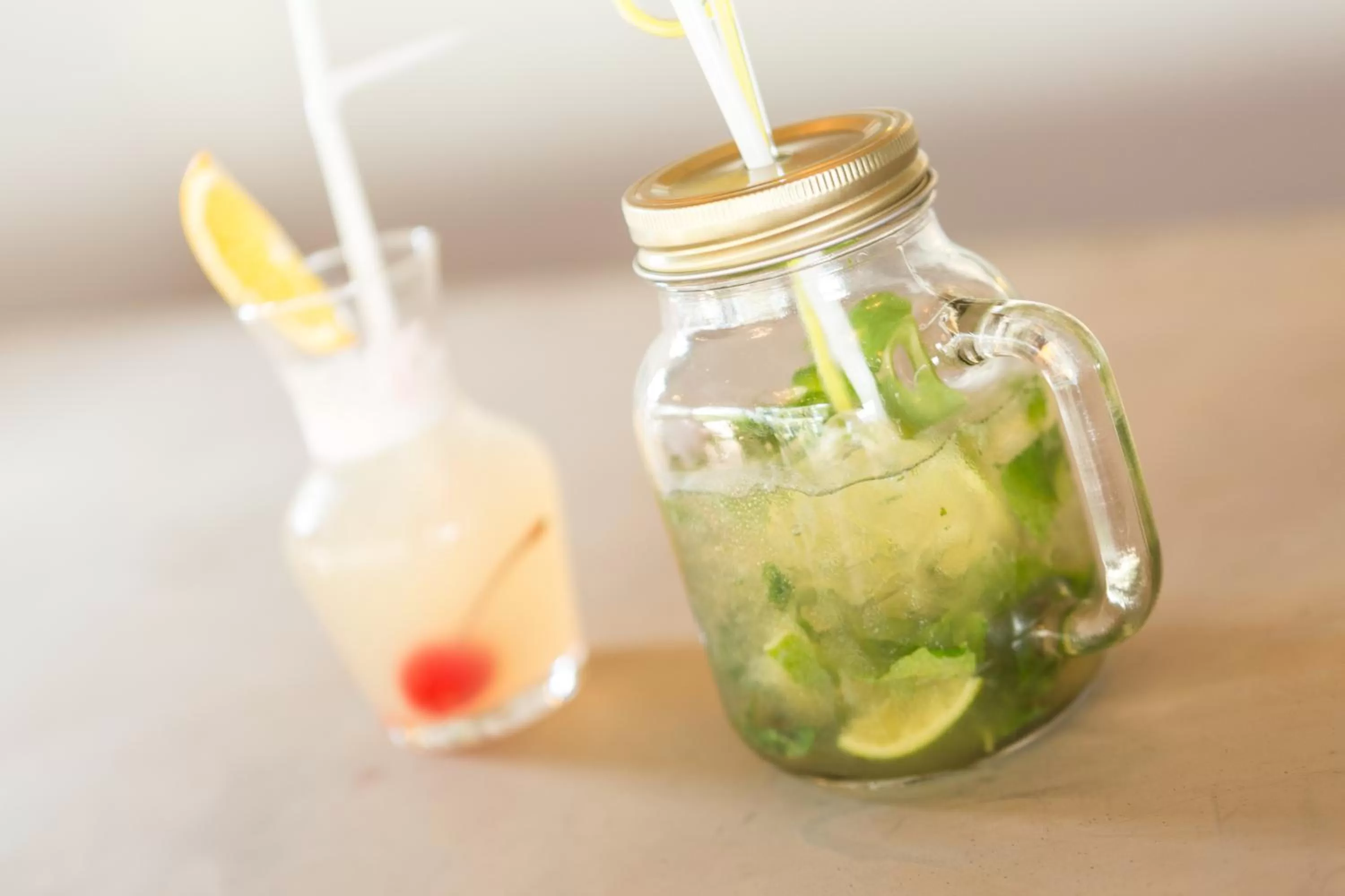 Alcoholic drinks in Shintana Saya Residence