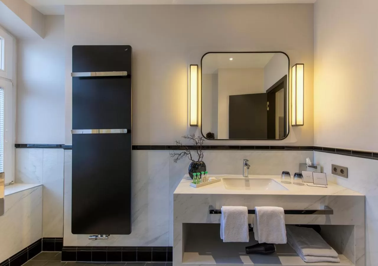 Bathroom in Hotel Am Leuchtturm