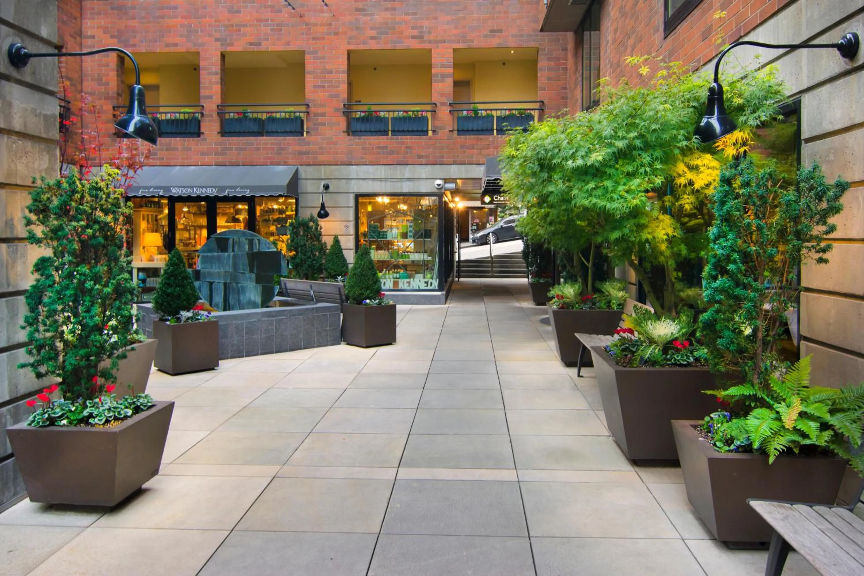 Area and facilities in Inn at the Market