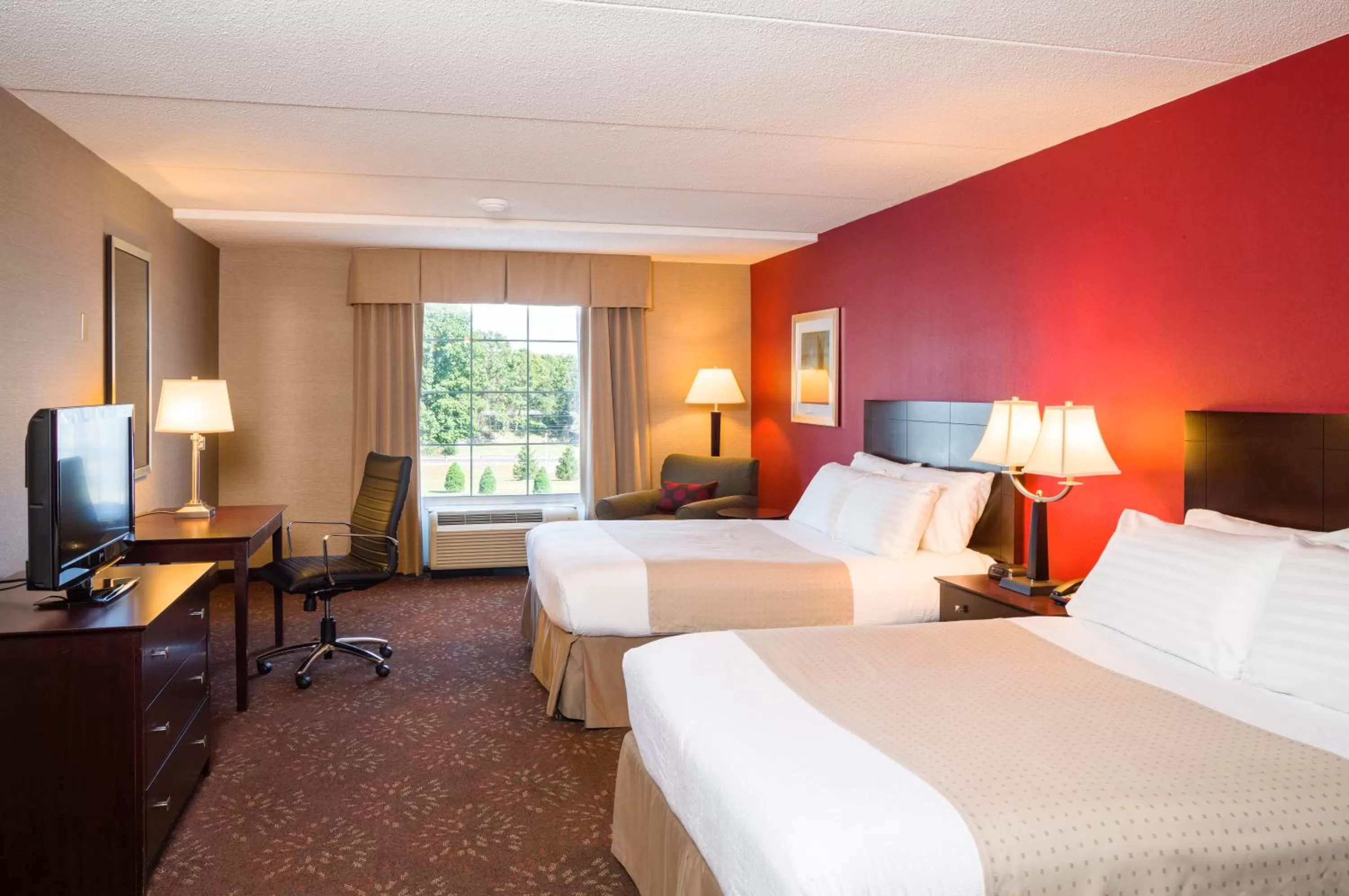 Bedroom, Bed in Holiday Inn Norwich by IHG