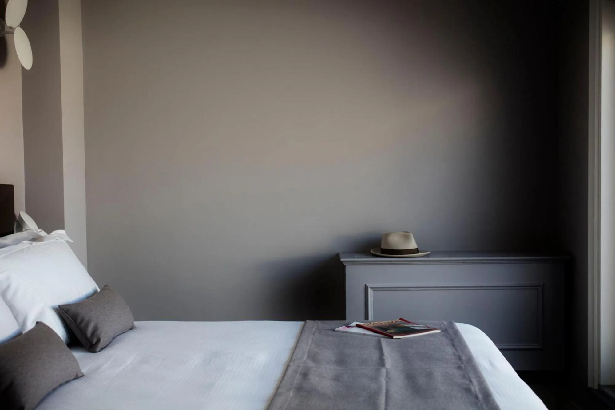 Bedroom, Bed in The Frame Hotel