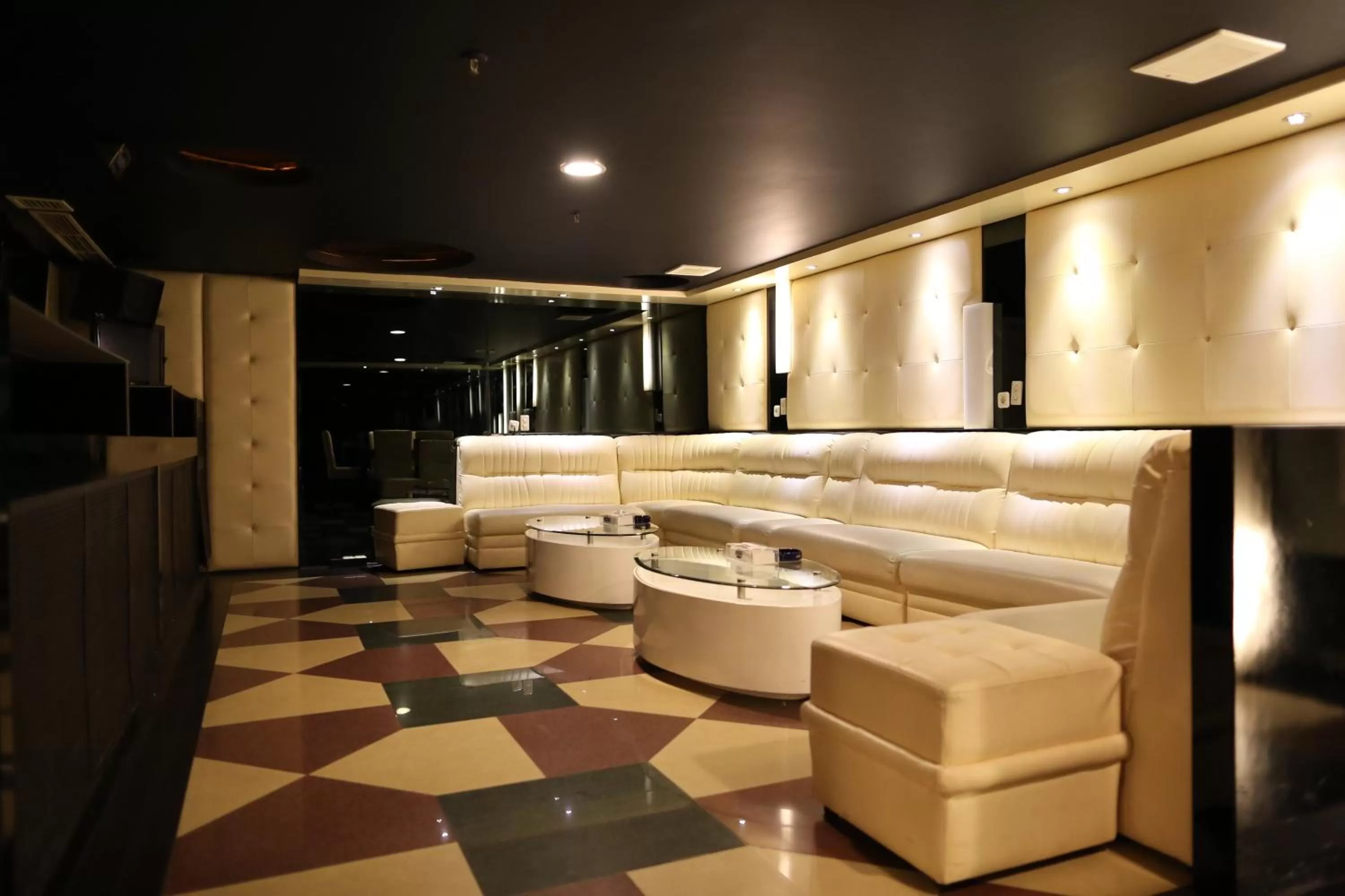 Karaoke in Golden Boutique Hotel Melawai