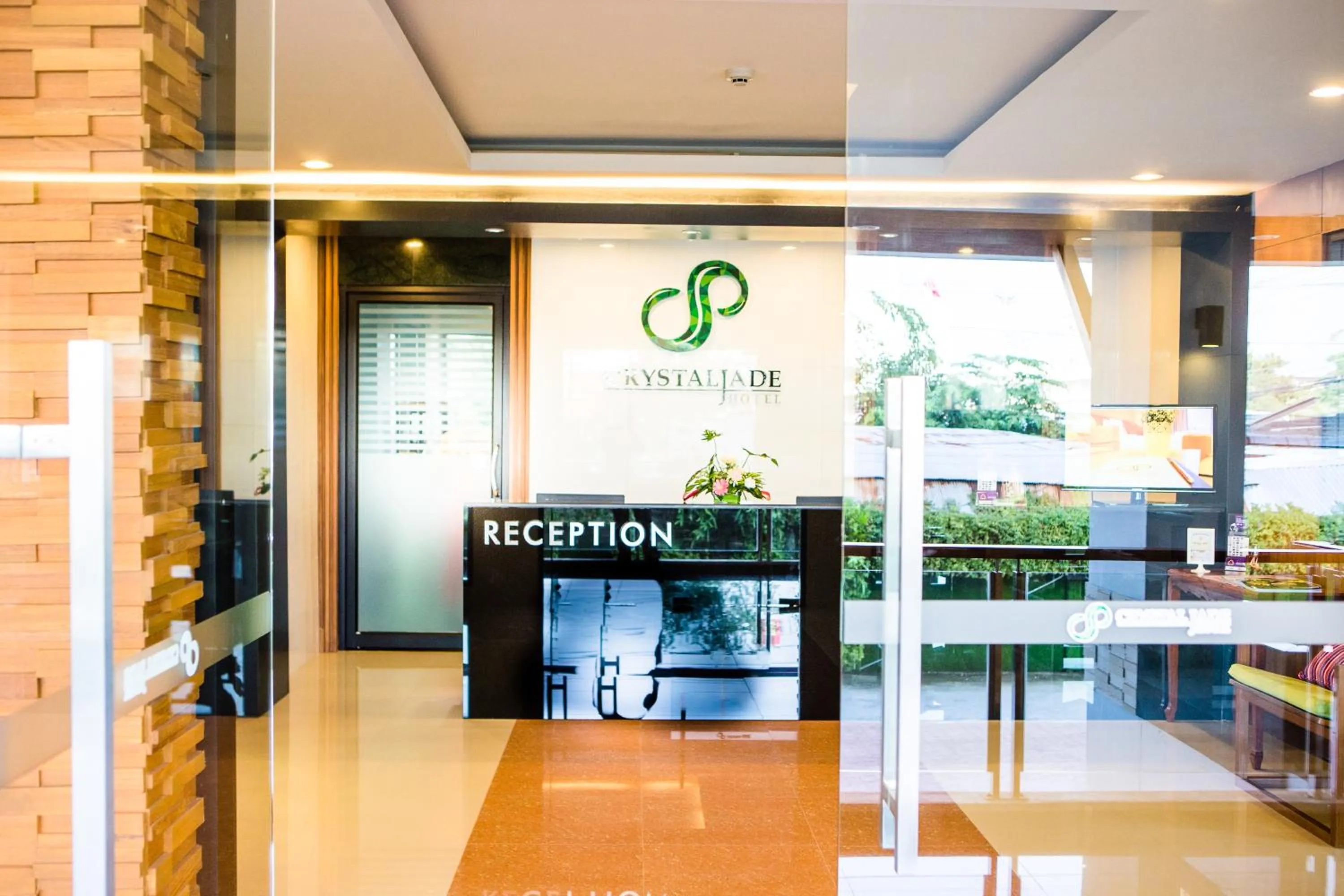 Lobby or reception in Crystal Jade Hotel