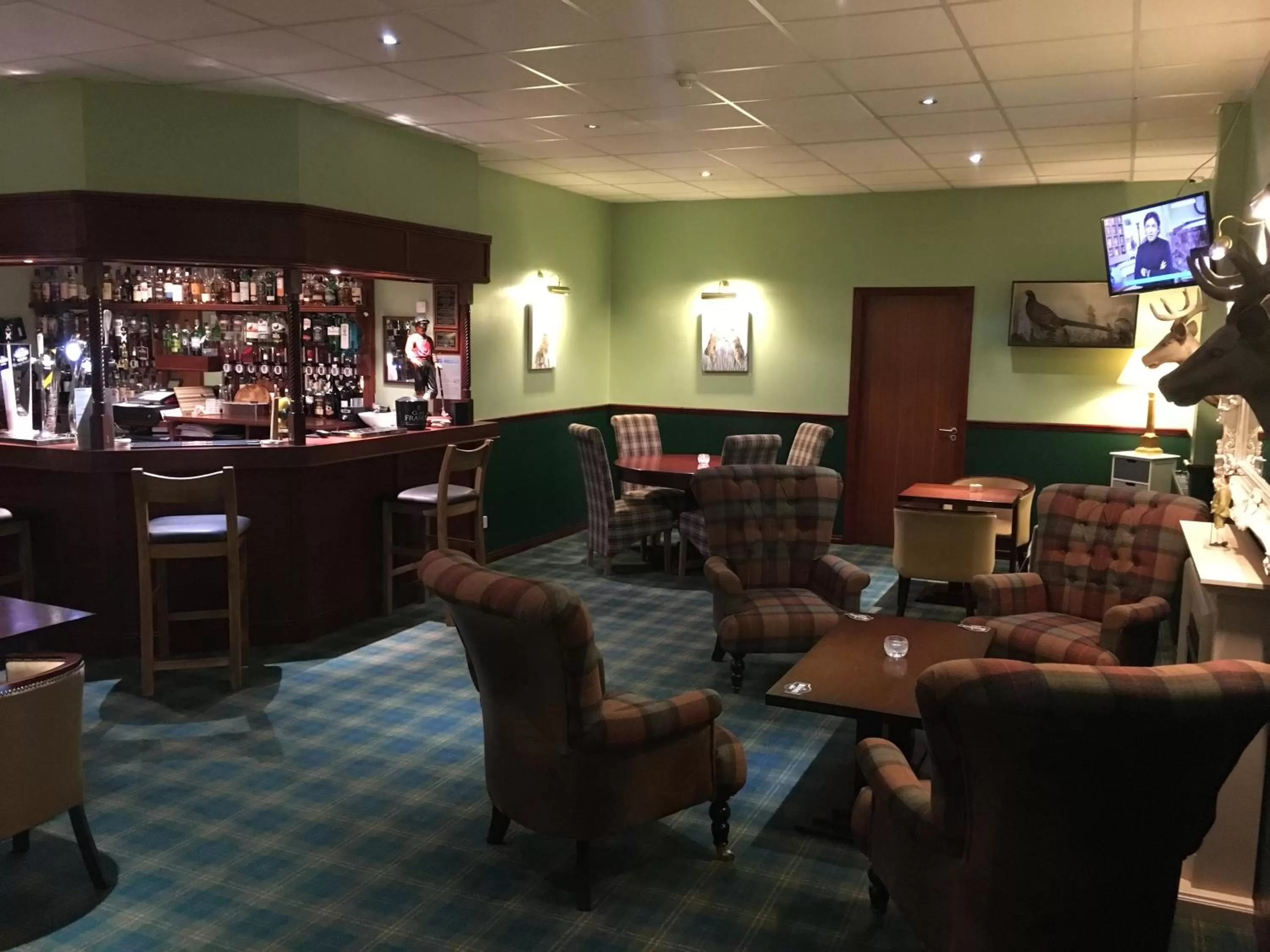 Lounge or bar in Mansfield House Hotel