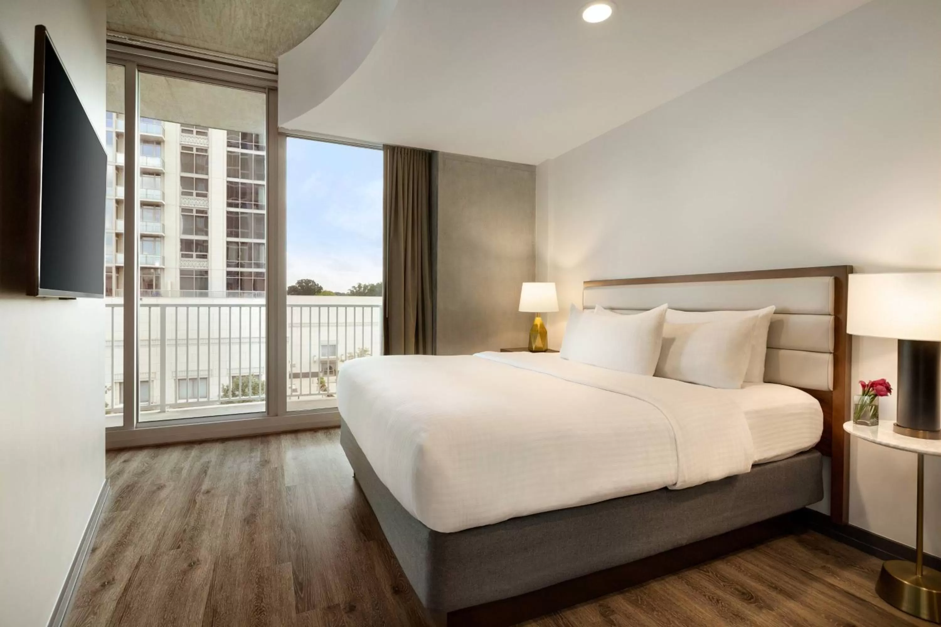 Bedroom, Bed in Twelve Midtown, Autograph Collection