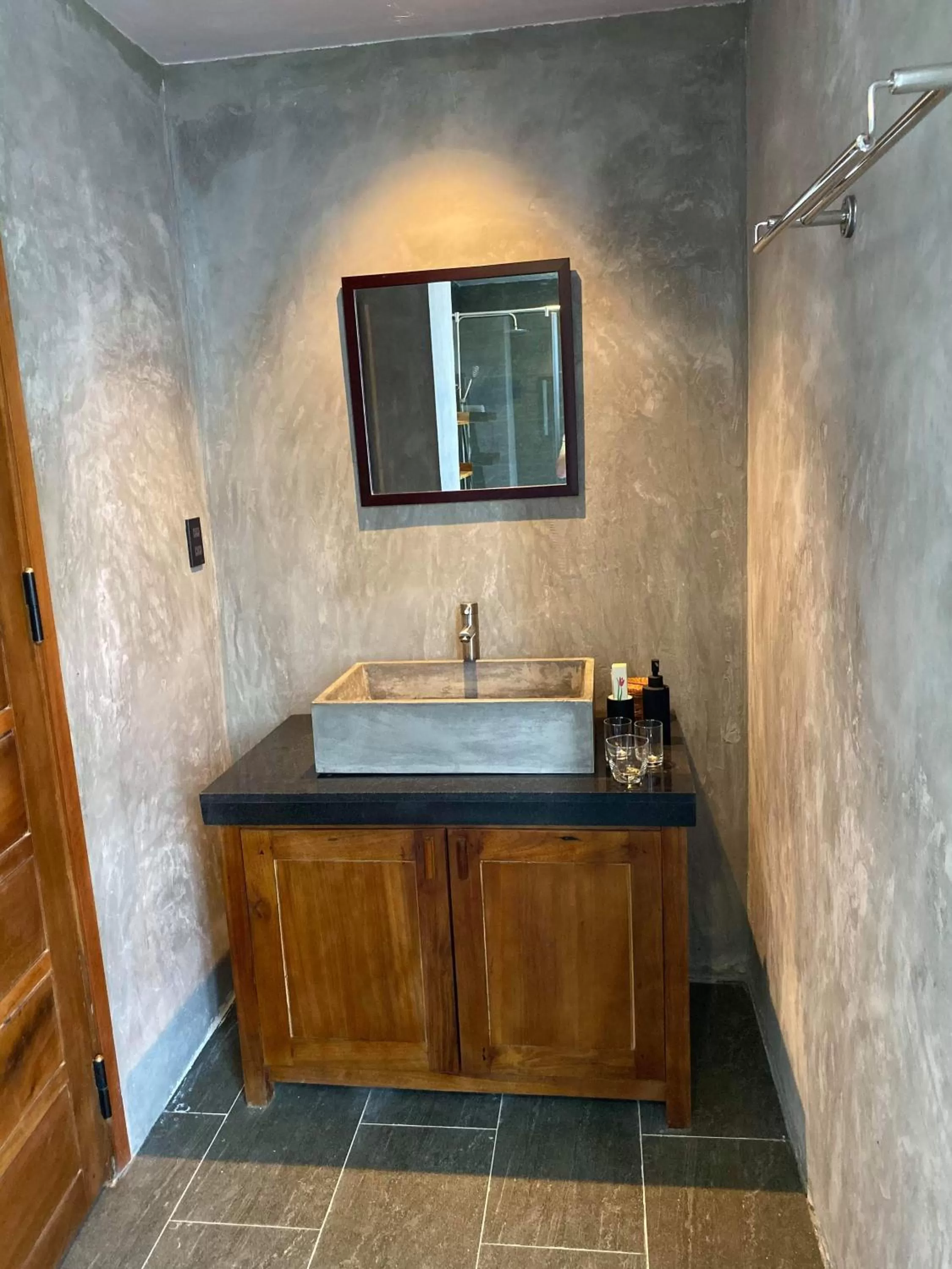 Bathroom in Pink Tulip Hoi An