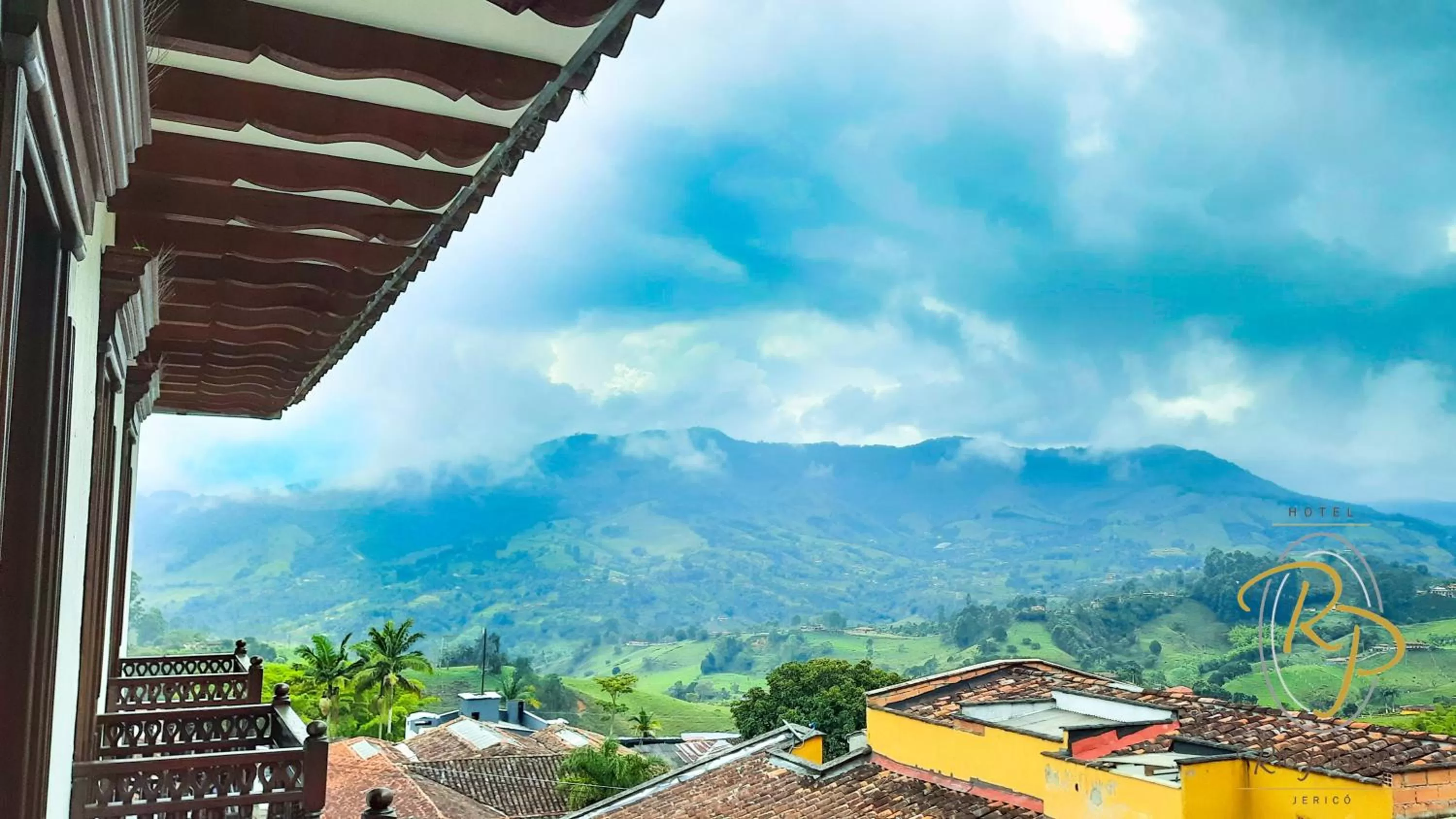 Natural landscape, Mountain View in Hotel Rio Piedras