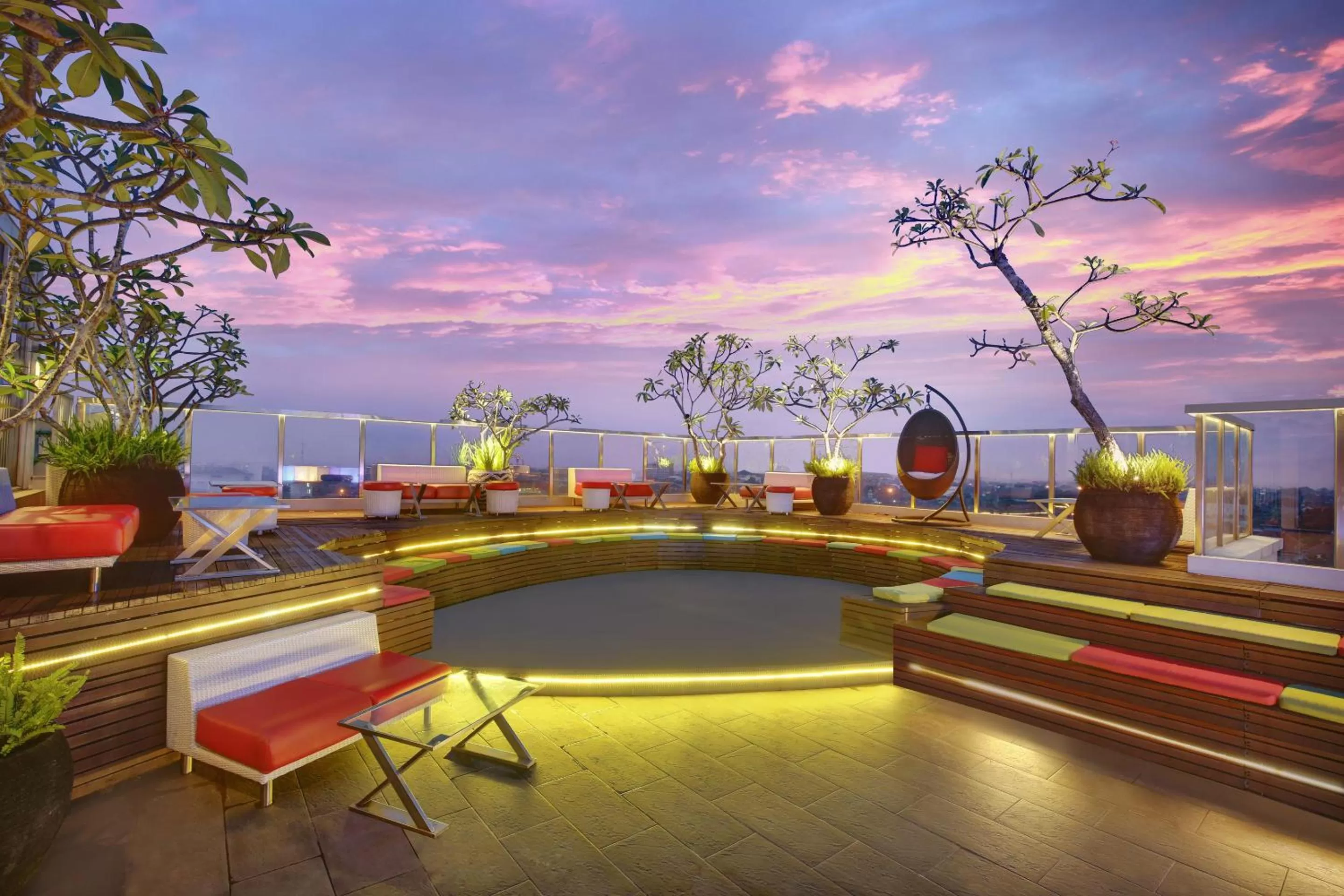 Lounge or bar in ibis Styles Yogyakarta