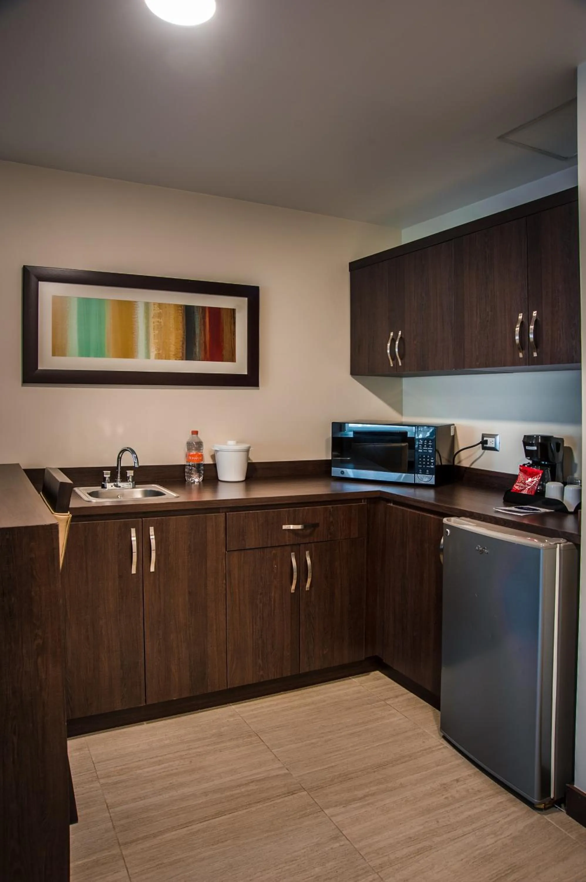 Kitchen or kitchenette in Best Western Plus Chihuahua Juventud