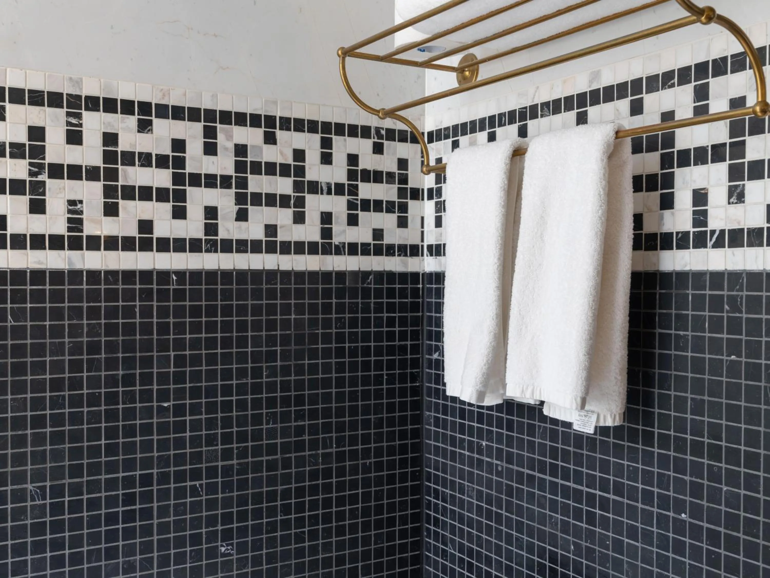 Toilet in Hotel Crescendo Seoul