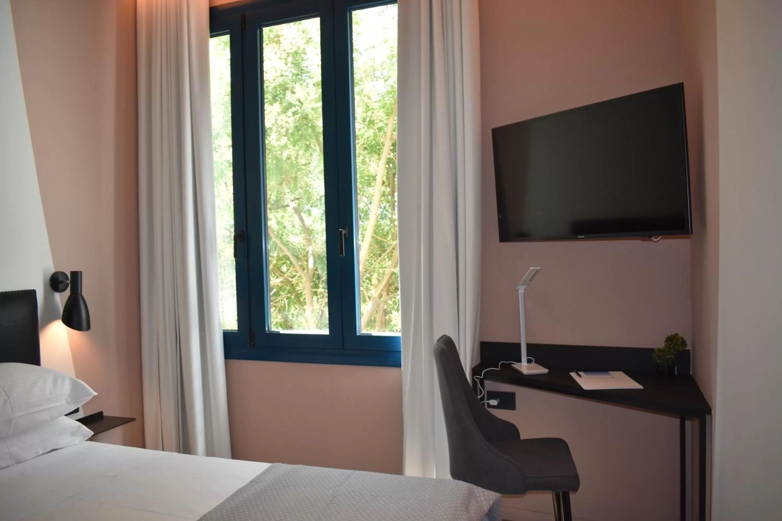 Bedroom, Bed in Athens One Smart Hotel