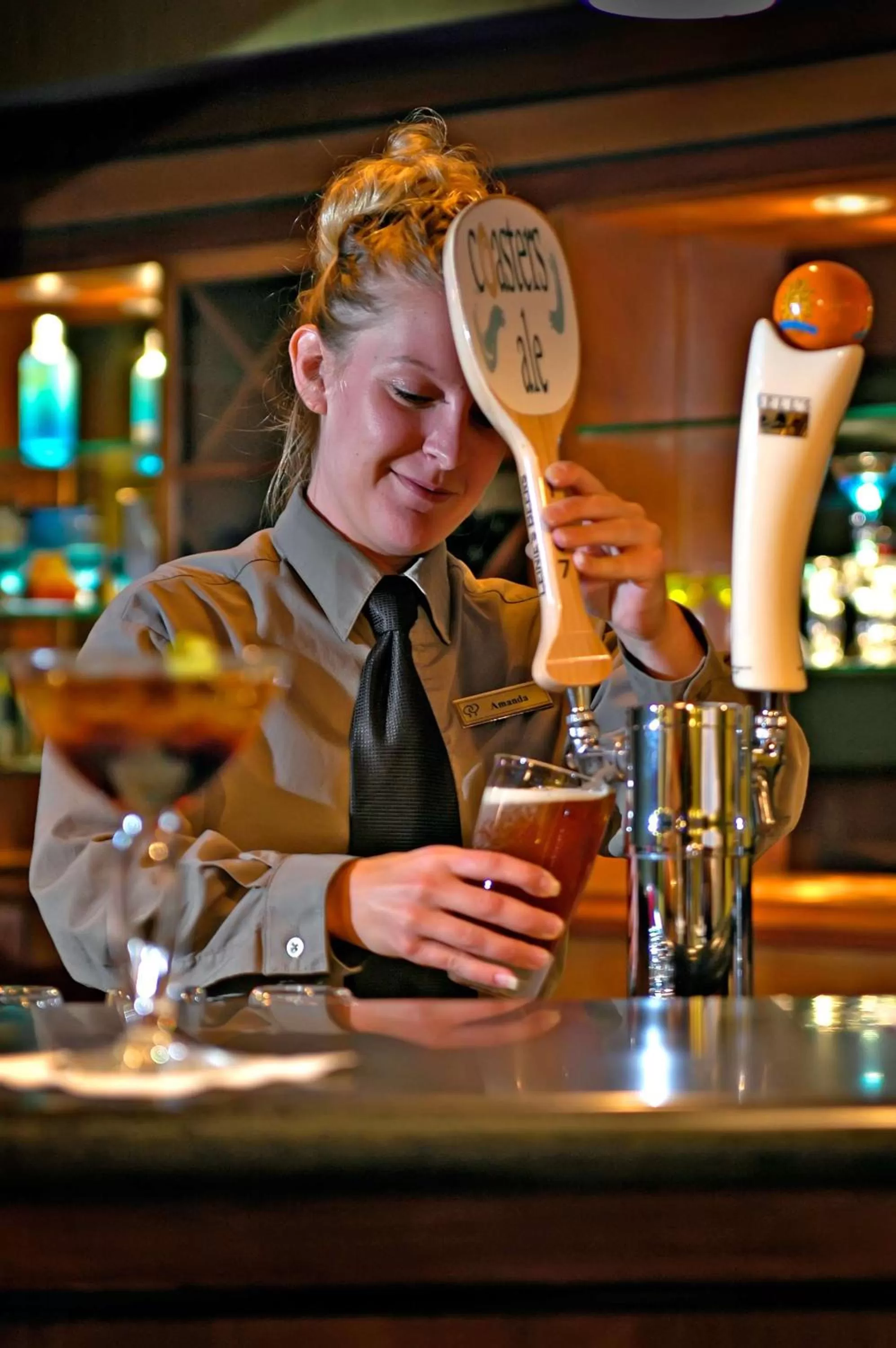 Lounge or bar in DoubleTree by Hilton Holland