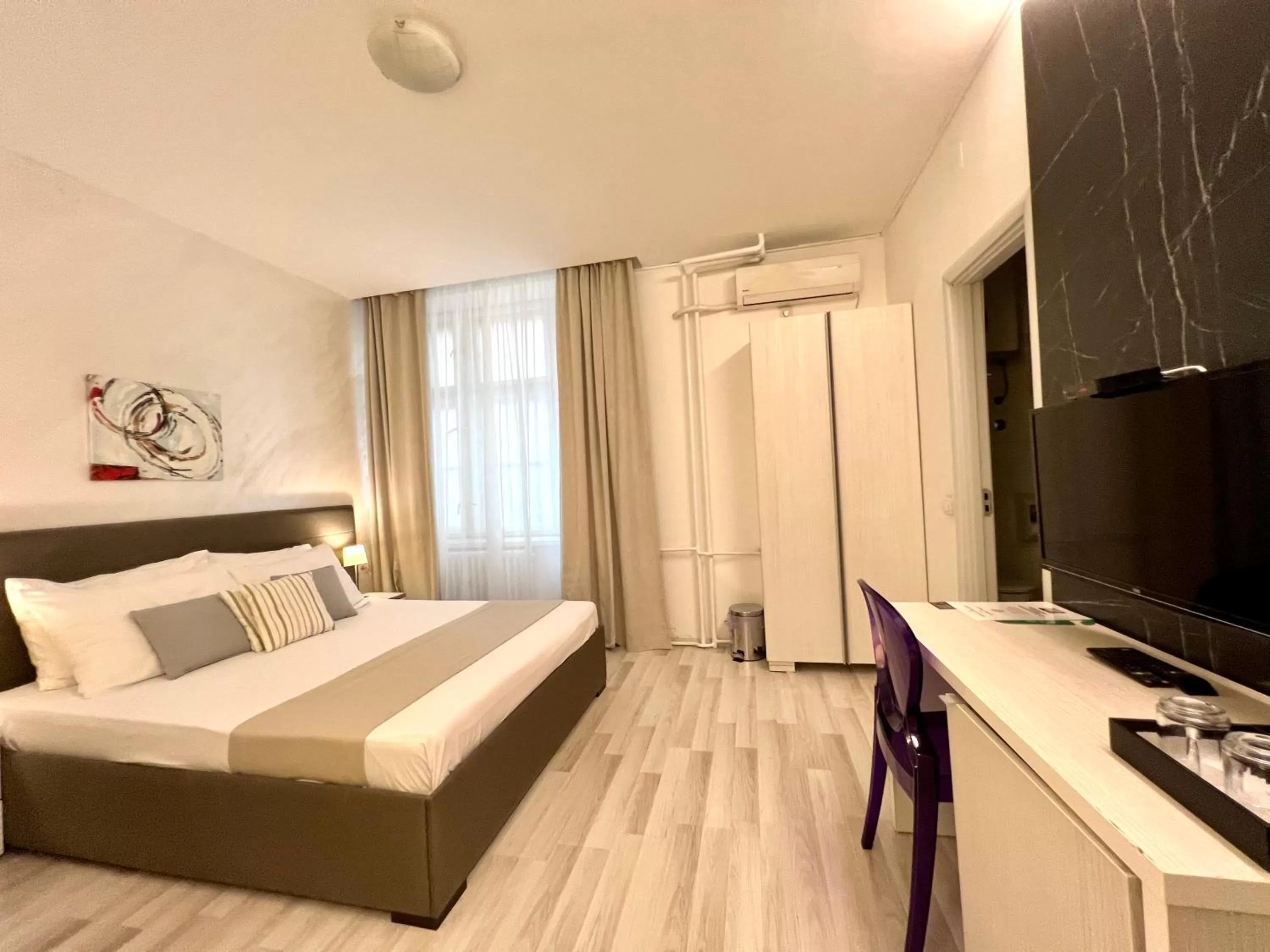 Bedroom, Bed in Centar Forever