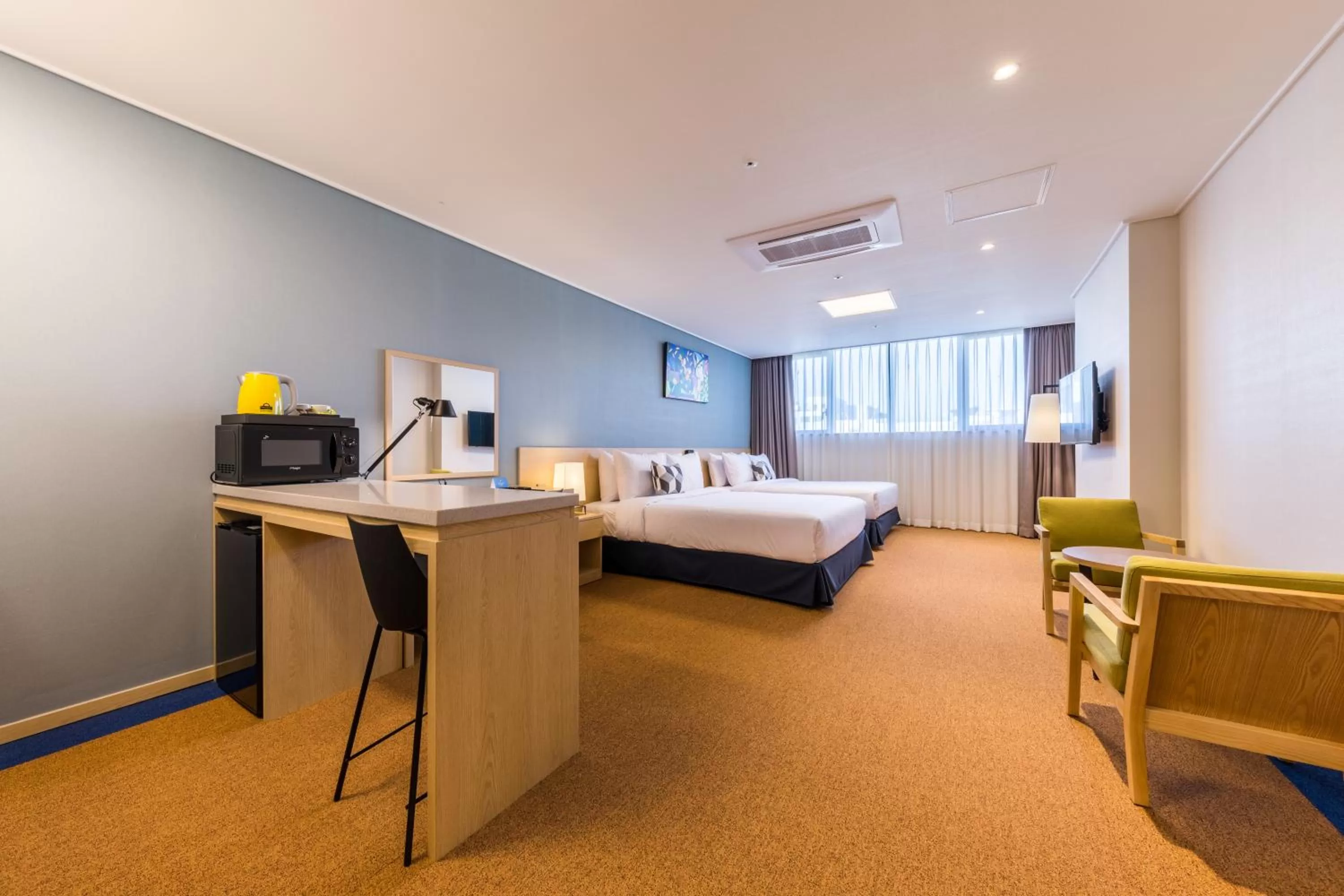 Photo of the whole room, Bed in Days Hotel & Suites by Wyndham Incheon Airport