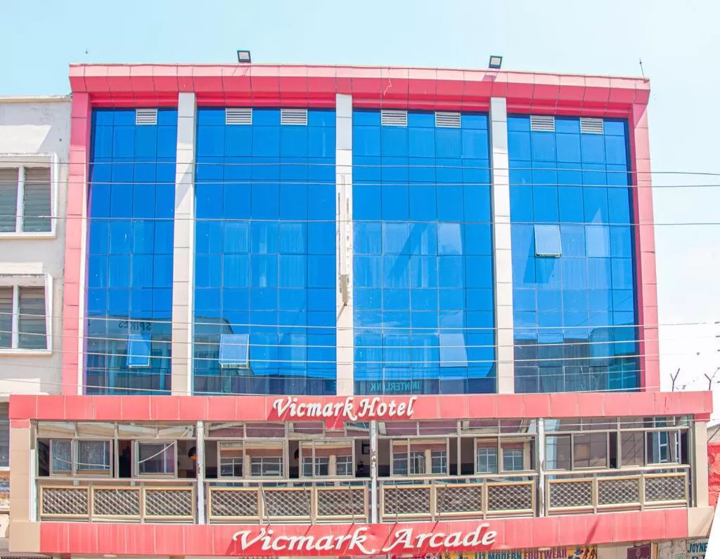 Property Building in Vickmark Hotel