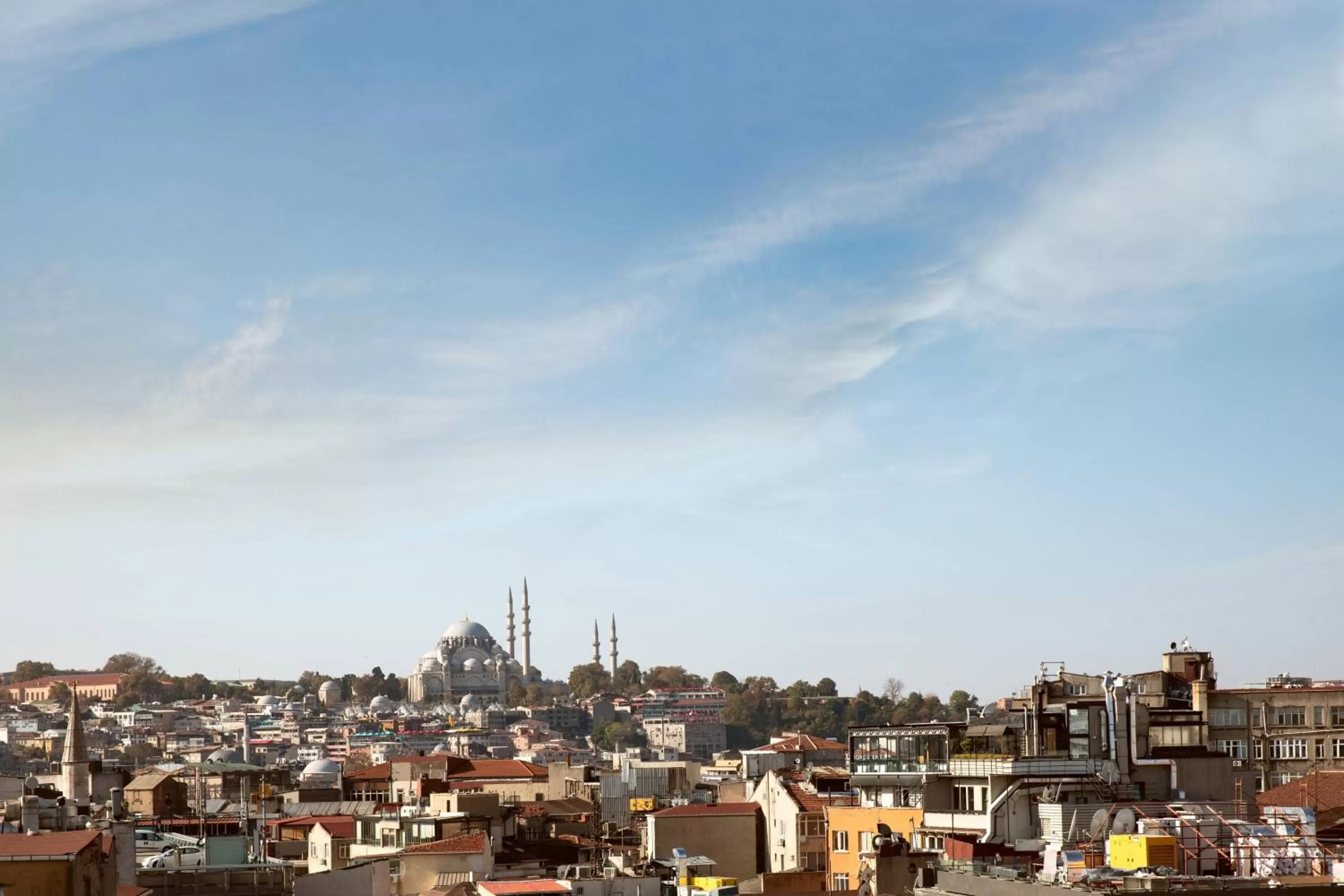 Photo of the whole room in JW Marriott Istanbul Bosphorus