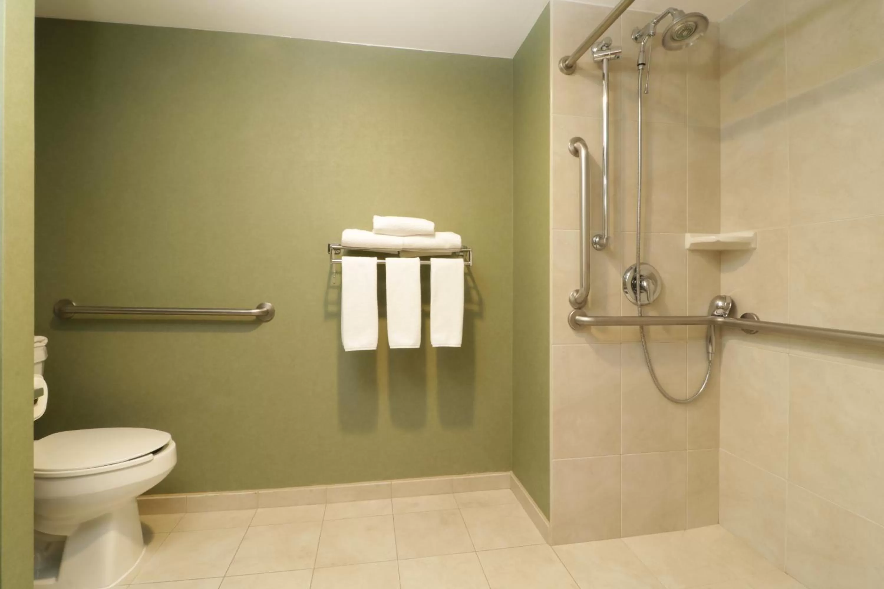 Photo of the whole room in Holiday Inn Express & Suites Monterrey Aeropuerto by IHG