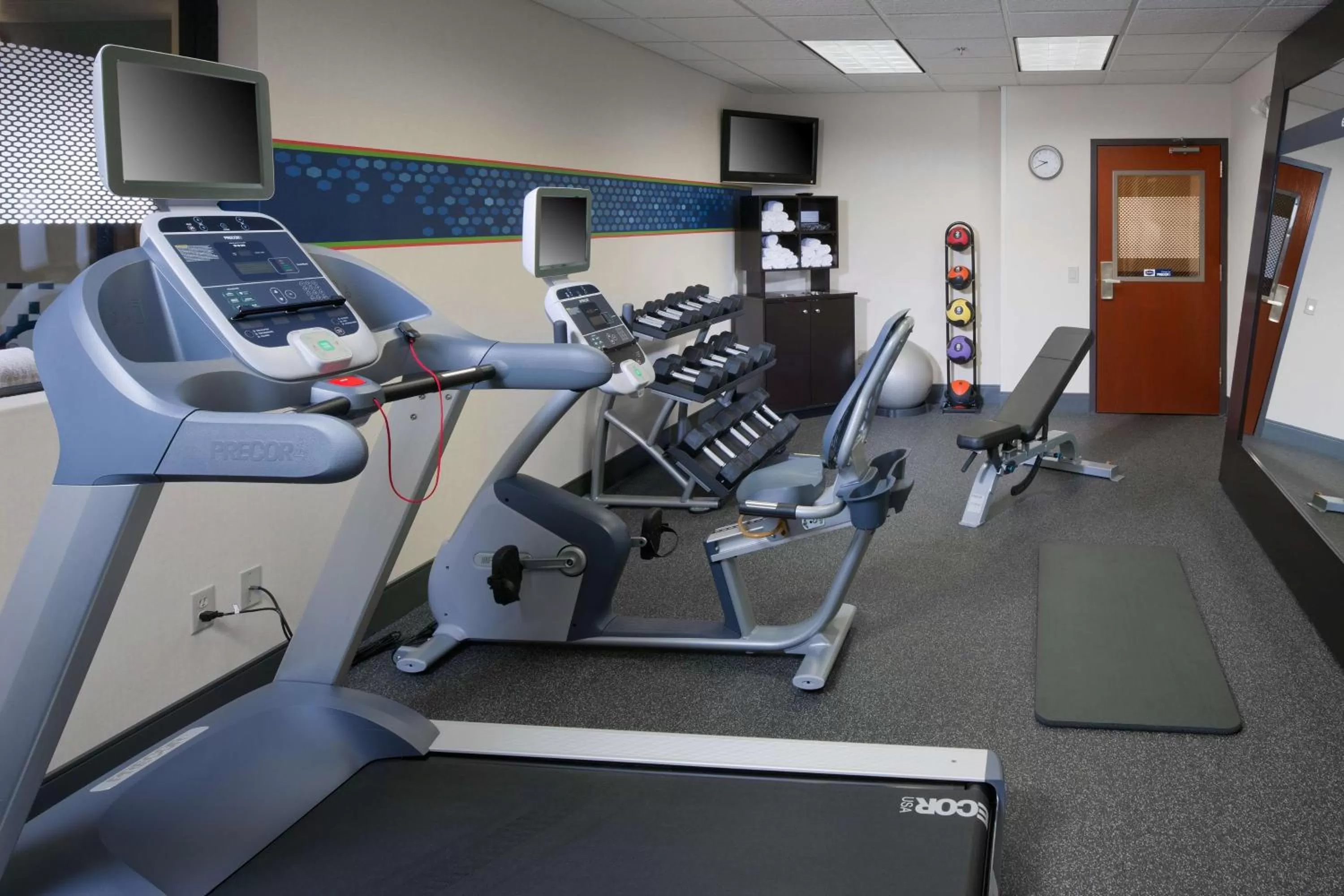 Fitness centre/facilities in Hampton Inn Midland